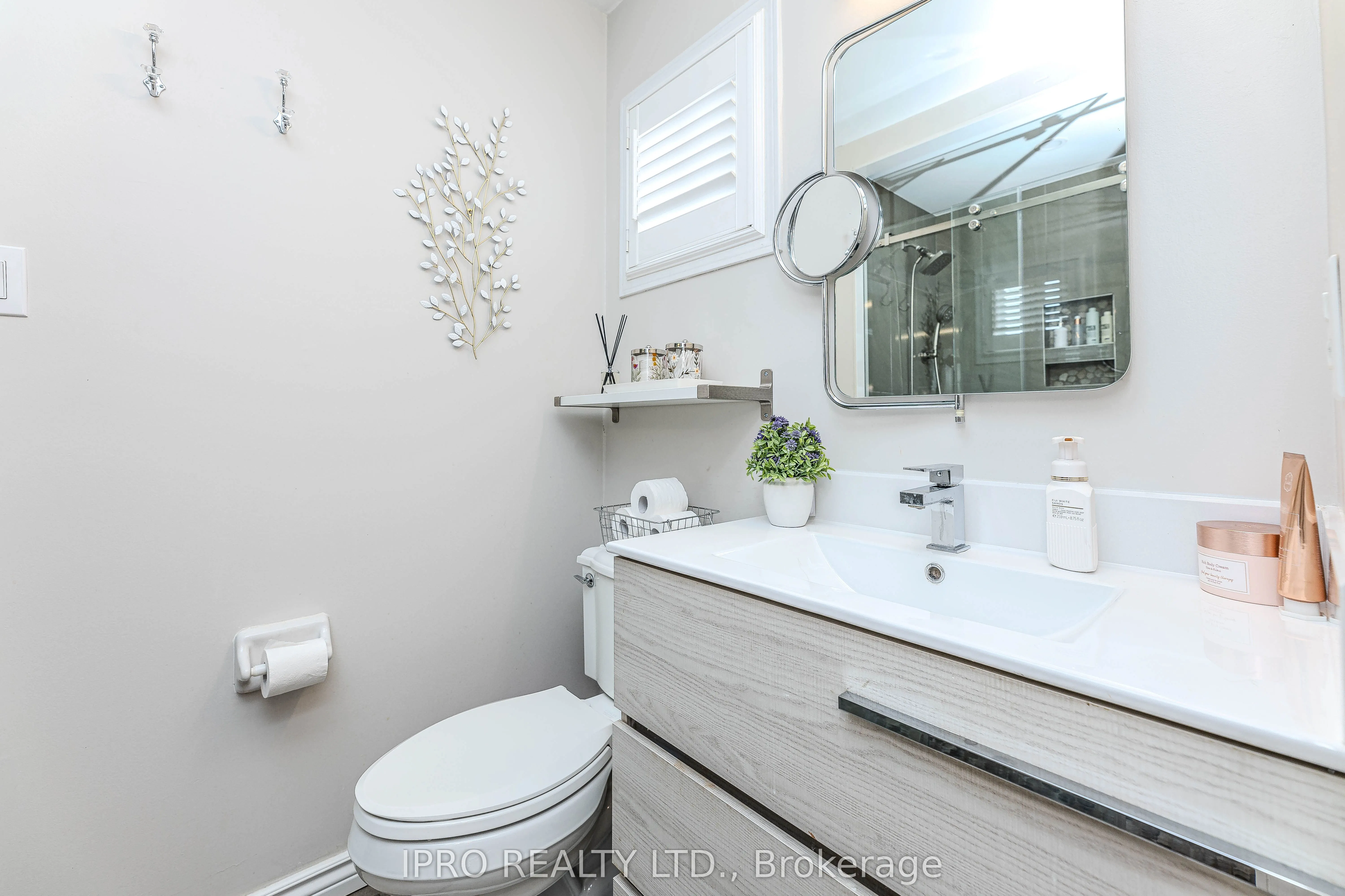 78 Tania Crescent, #8
