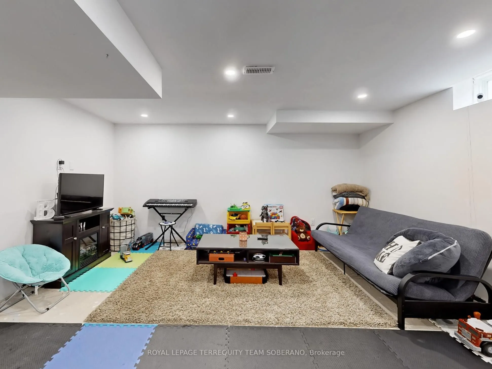 15 Pietrowski Drive
