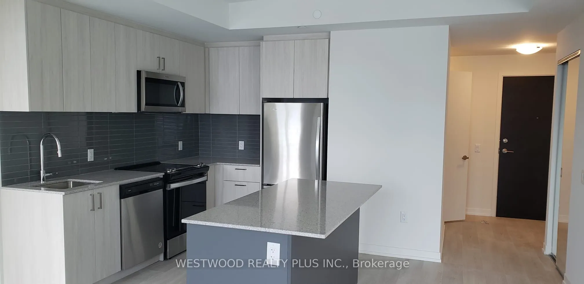 8868 Yonge Street, #1206E