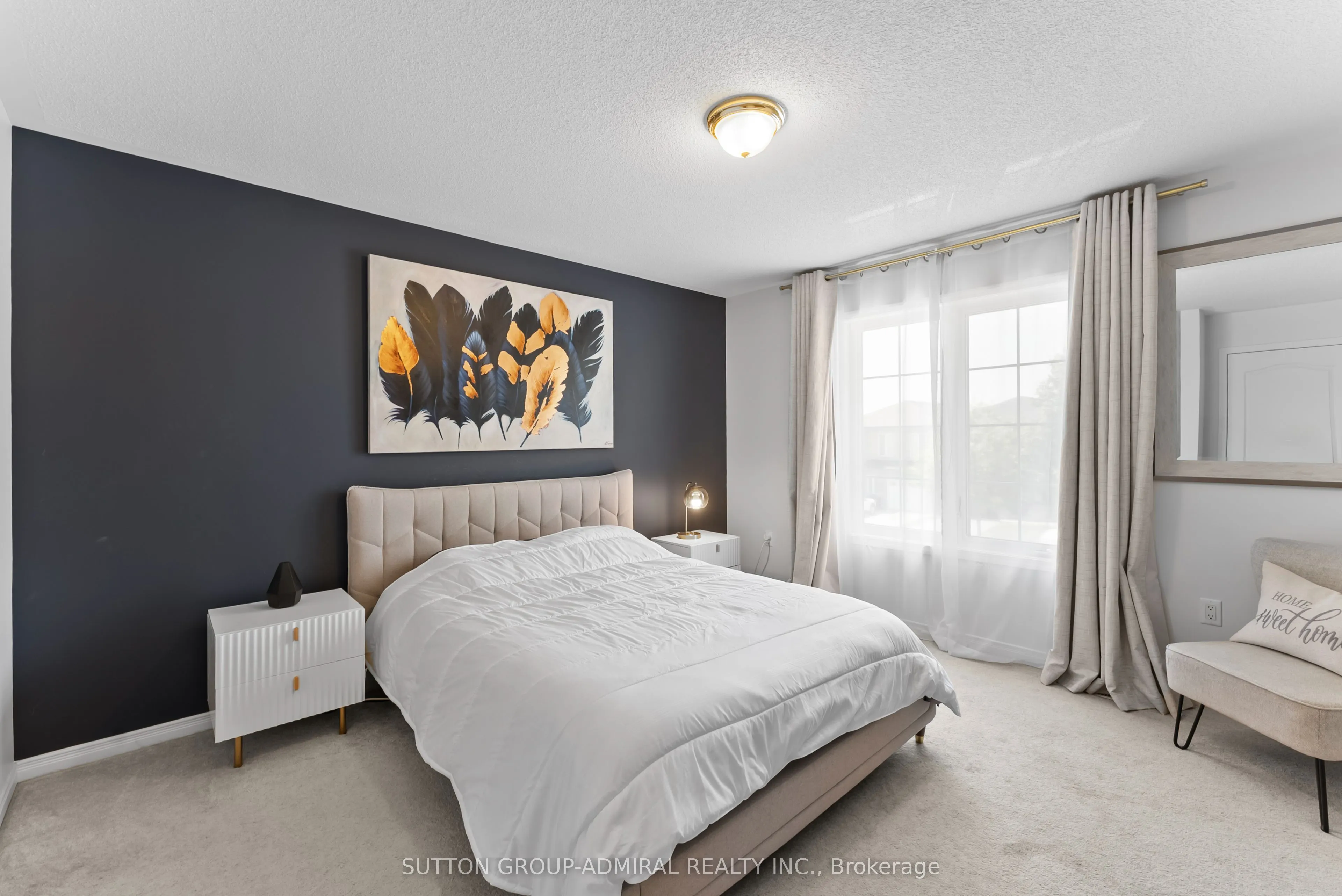 17 Armstrong Crescent