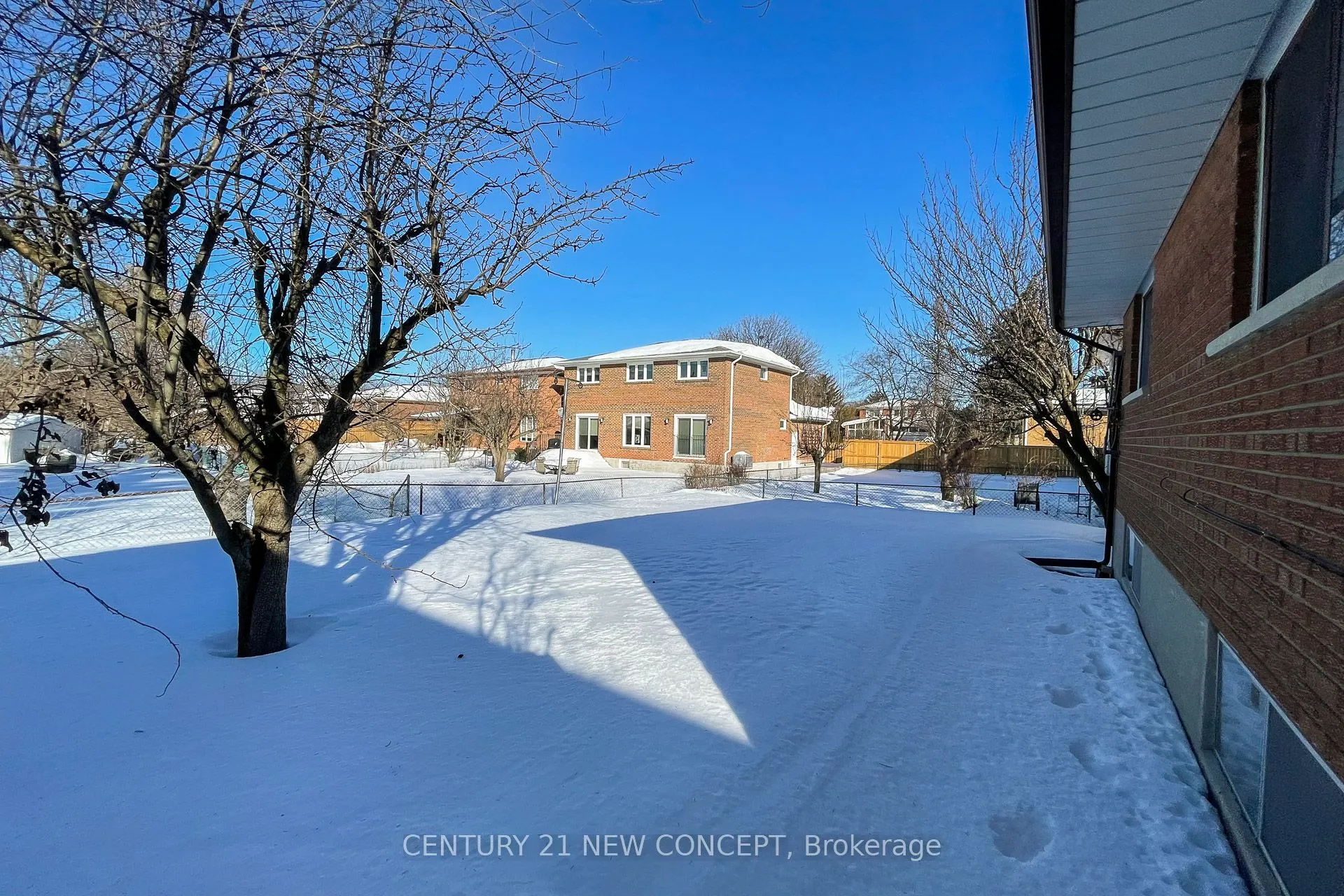 74 Clark Avenue E, #Main