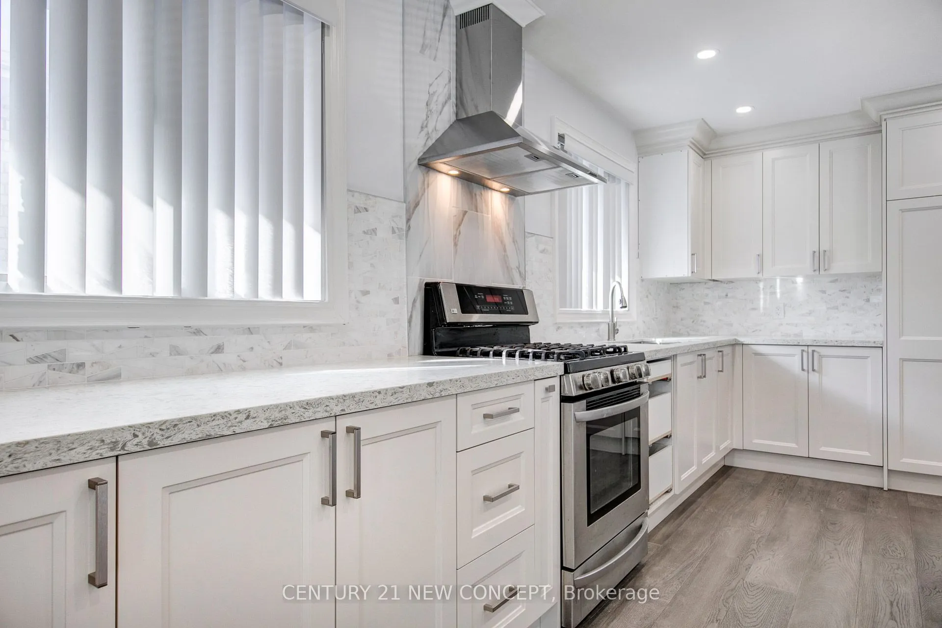 74 Clark Avenue E, #Main