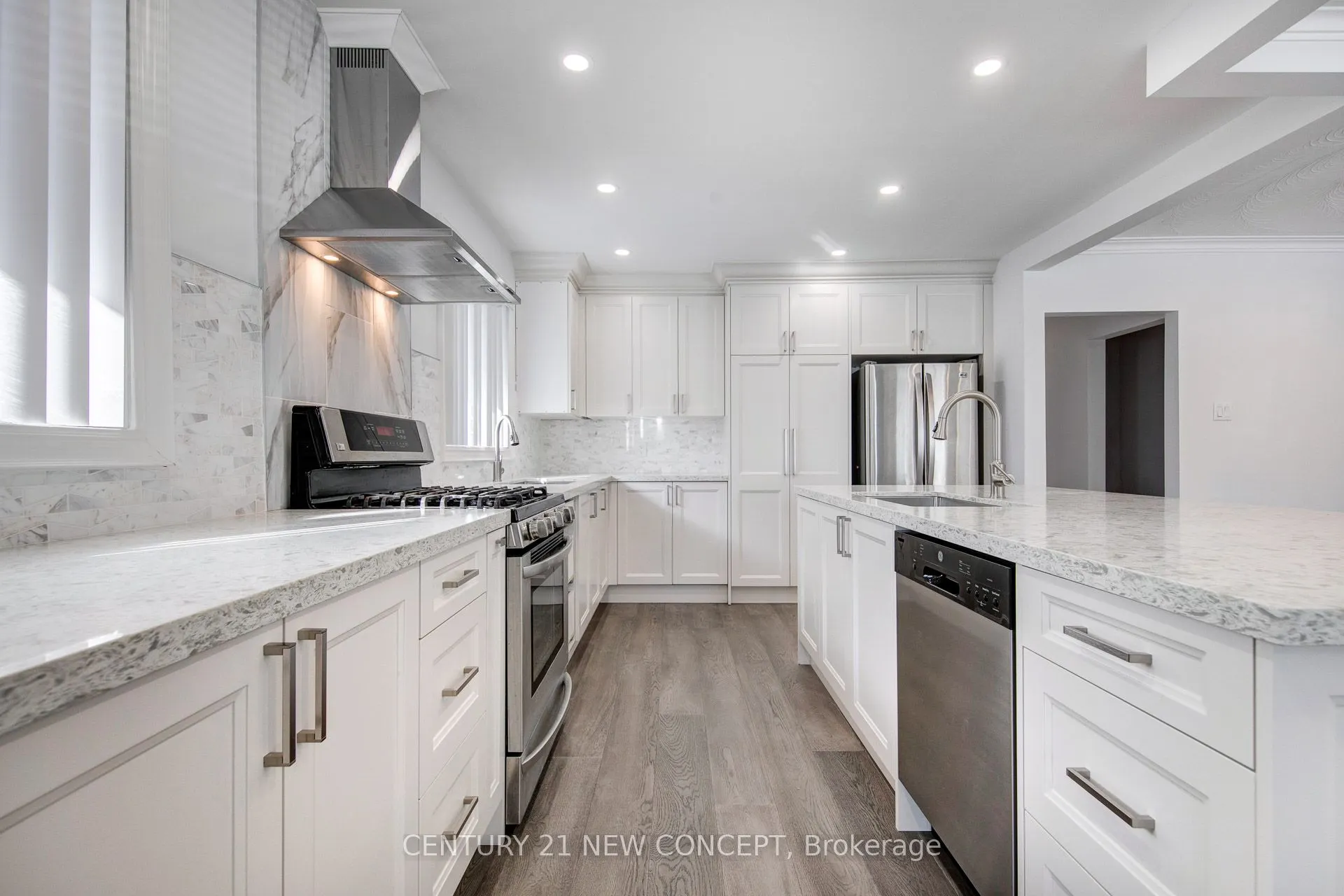 74 Clark Avenue E, #Main