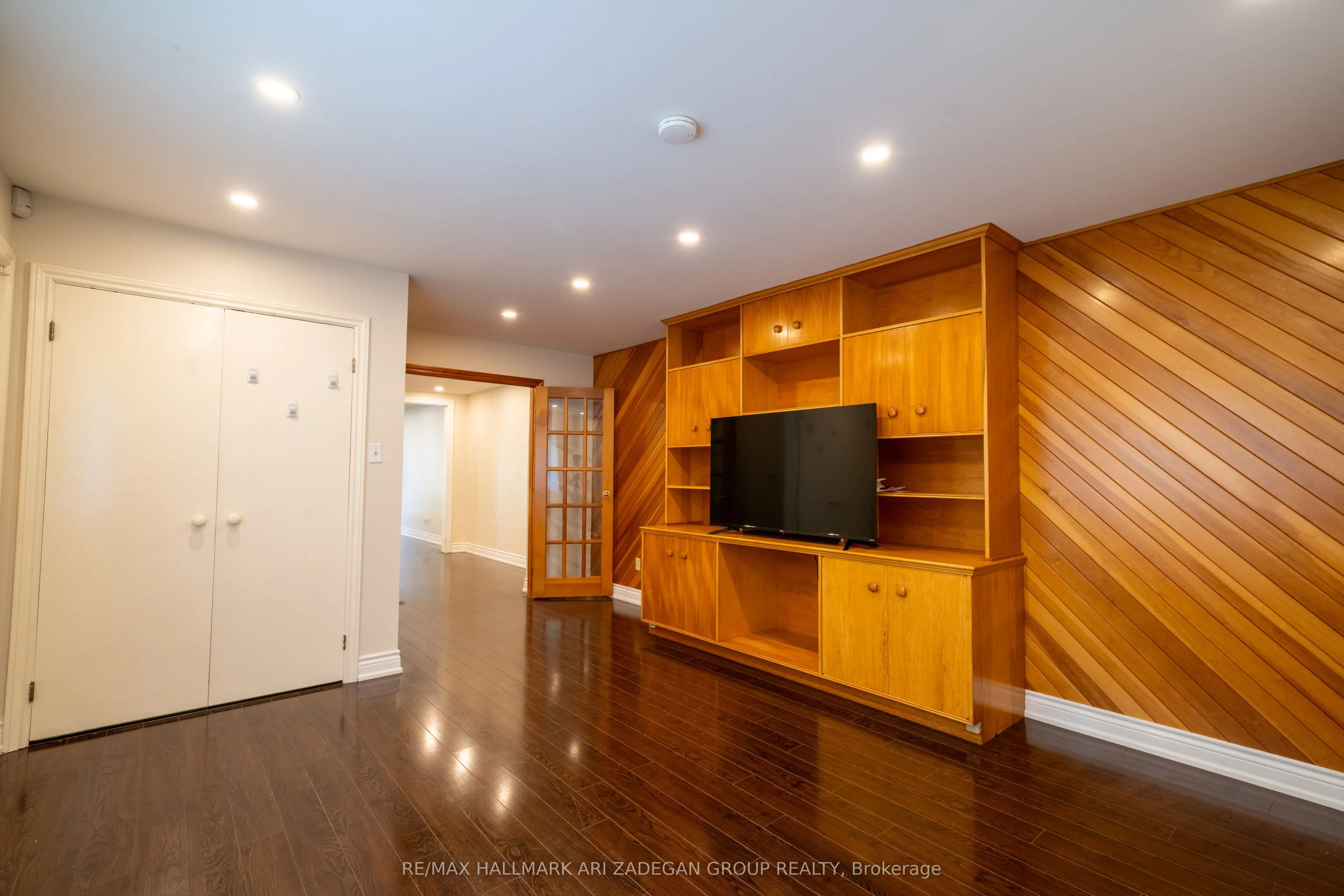 22 Silver Aspen Drive