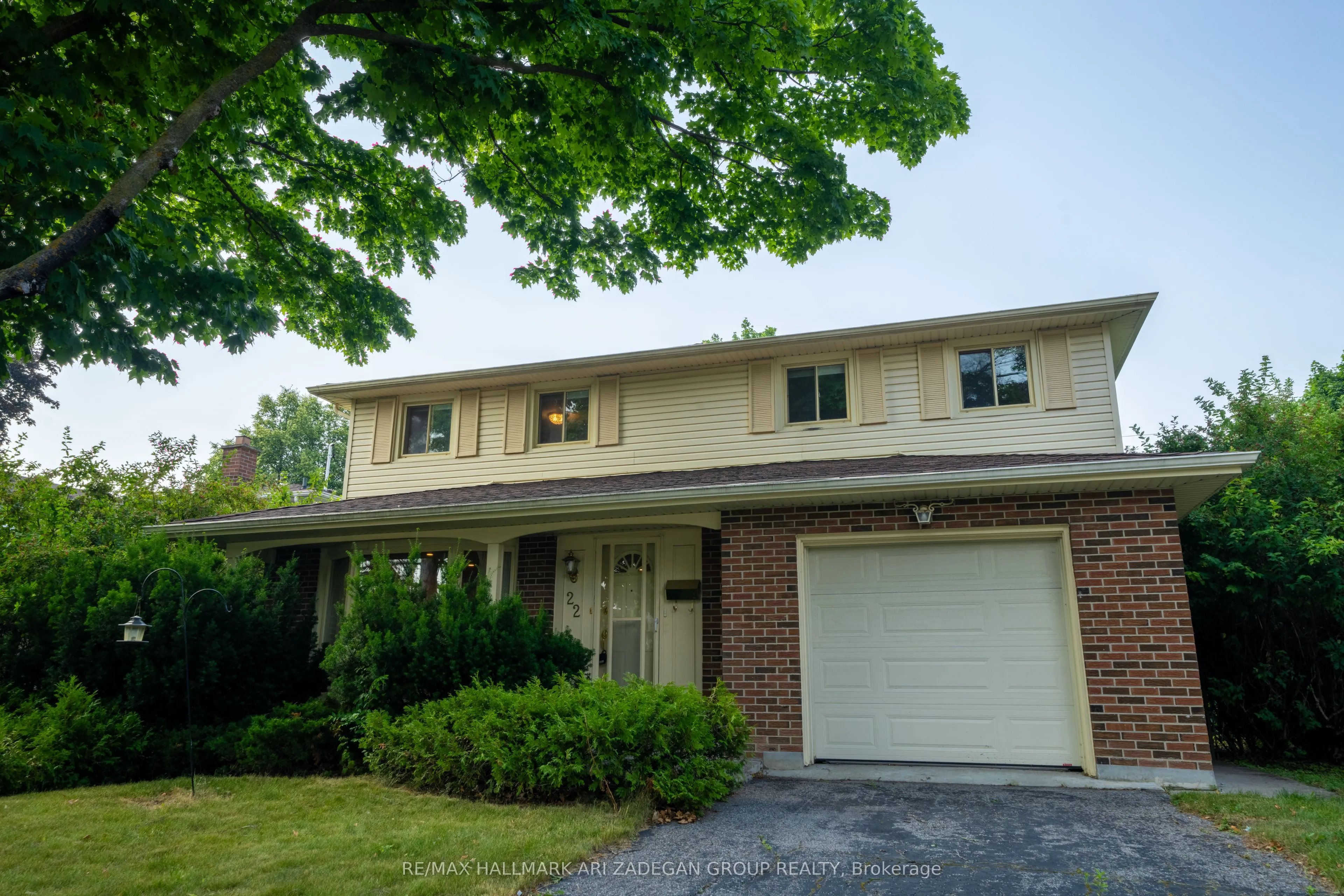 22 Silver Aspen Drive