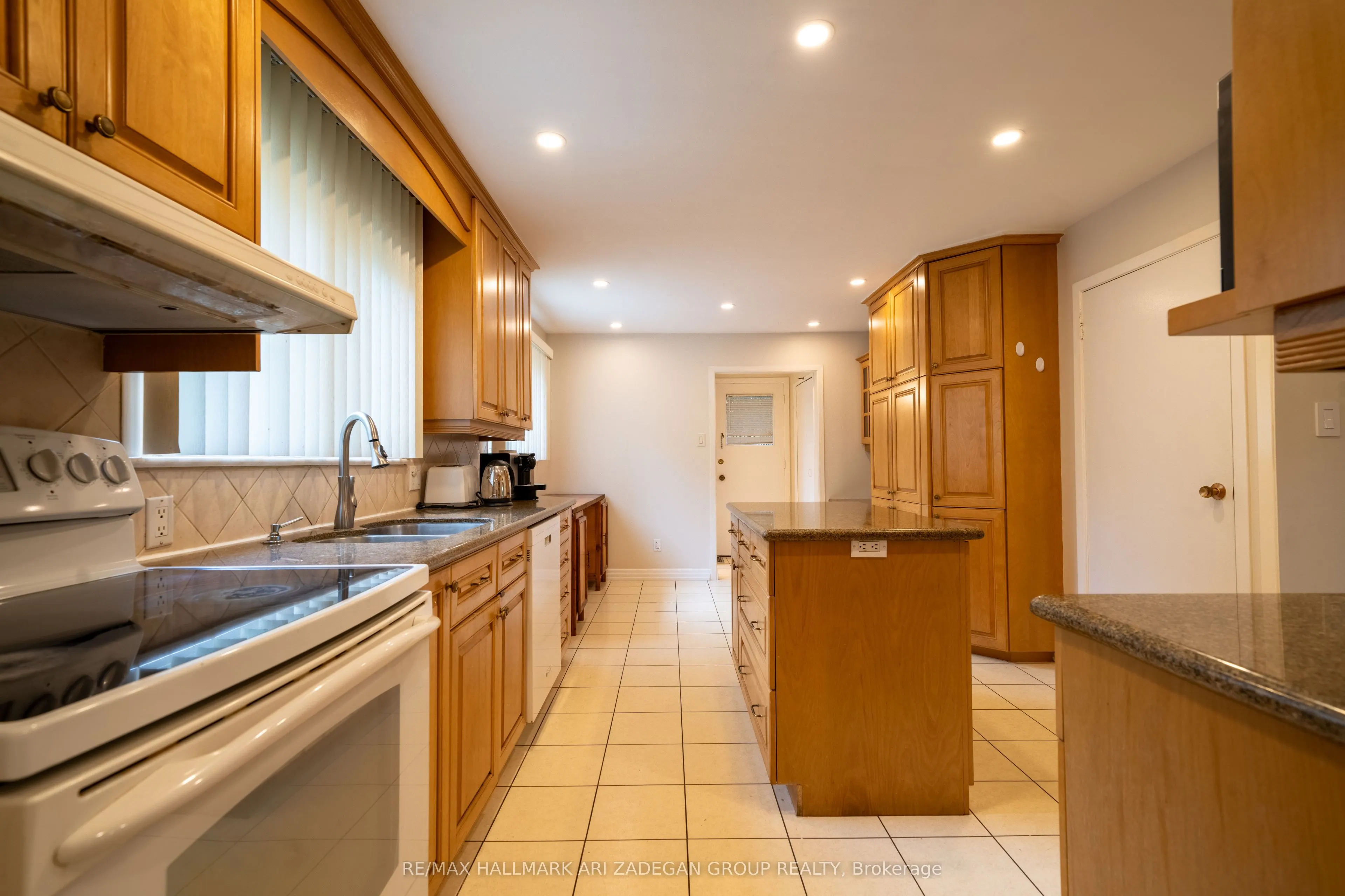 22 Silver Aspen Drive
