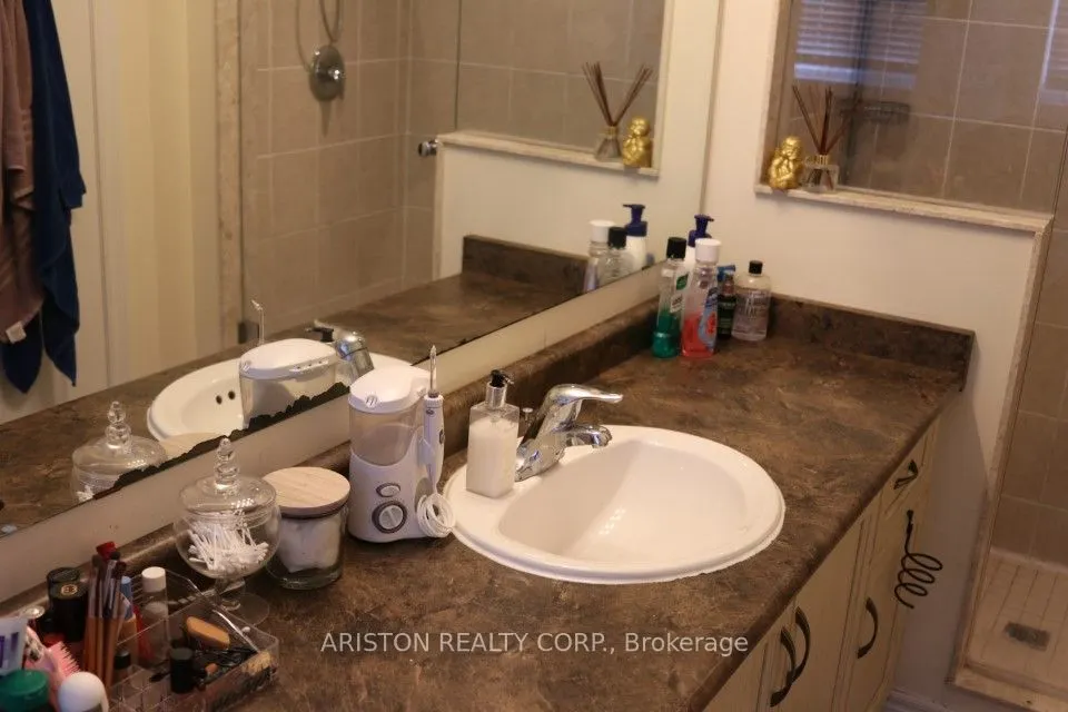 40 Alexie Way