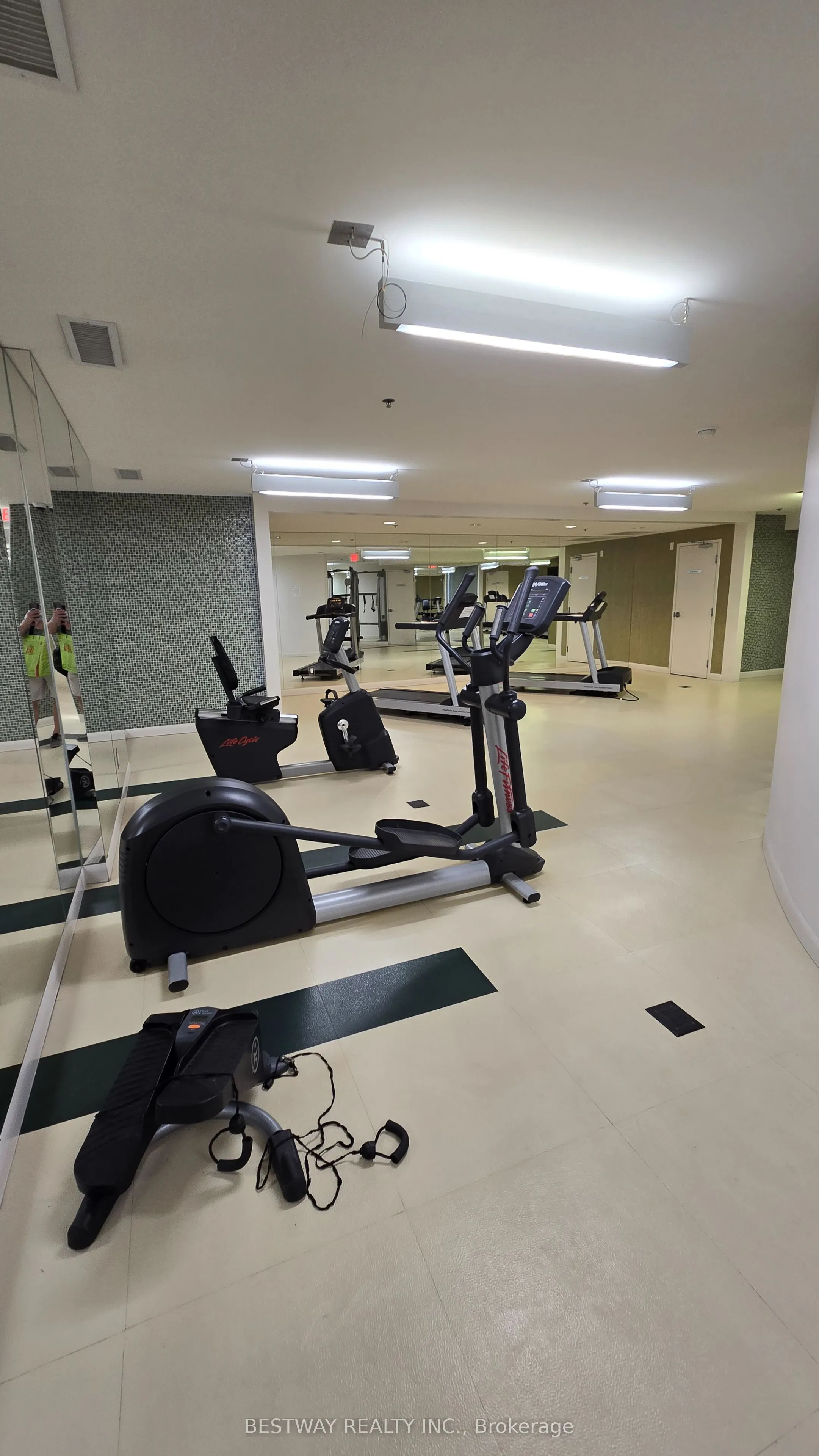 75 Norman Bethune Avenue, #208