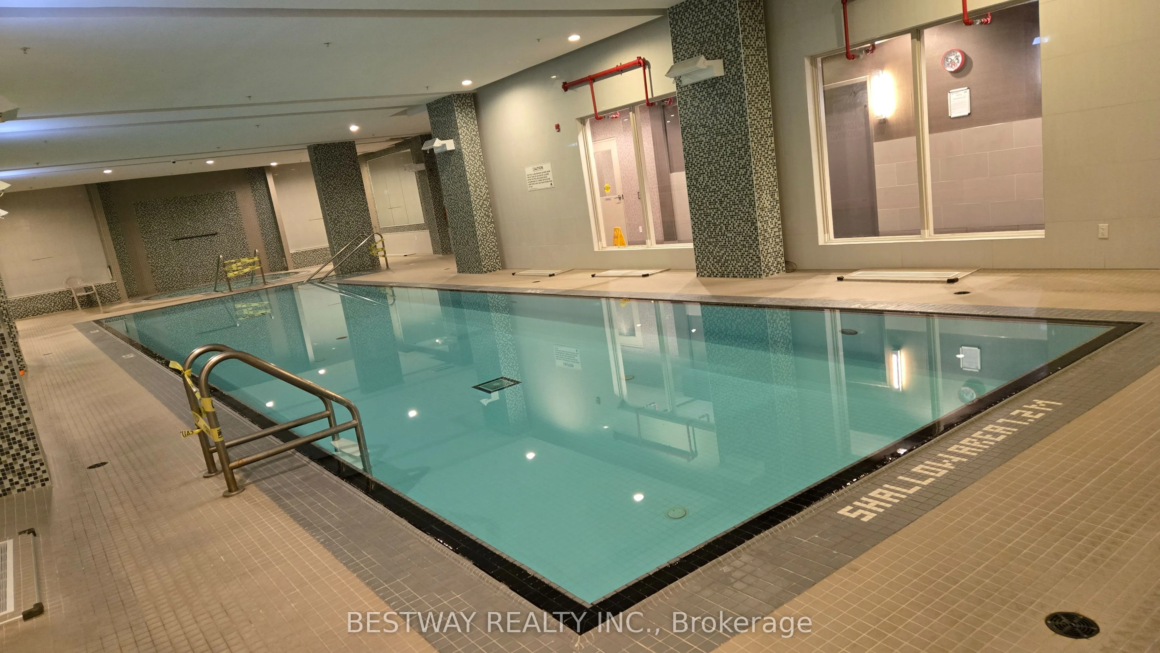 75 Norman Bethune Avenue, #208