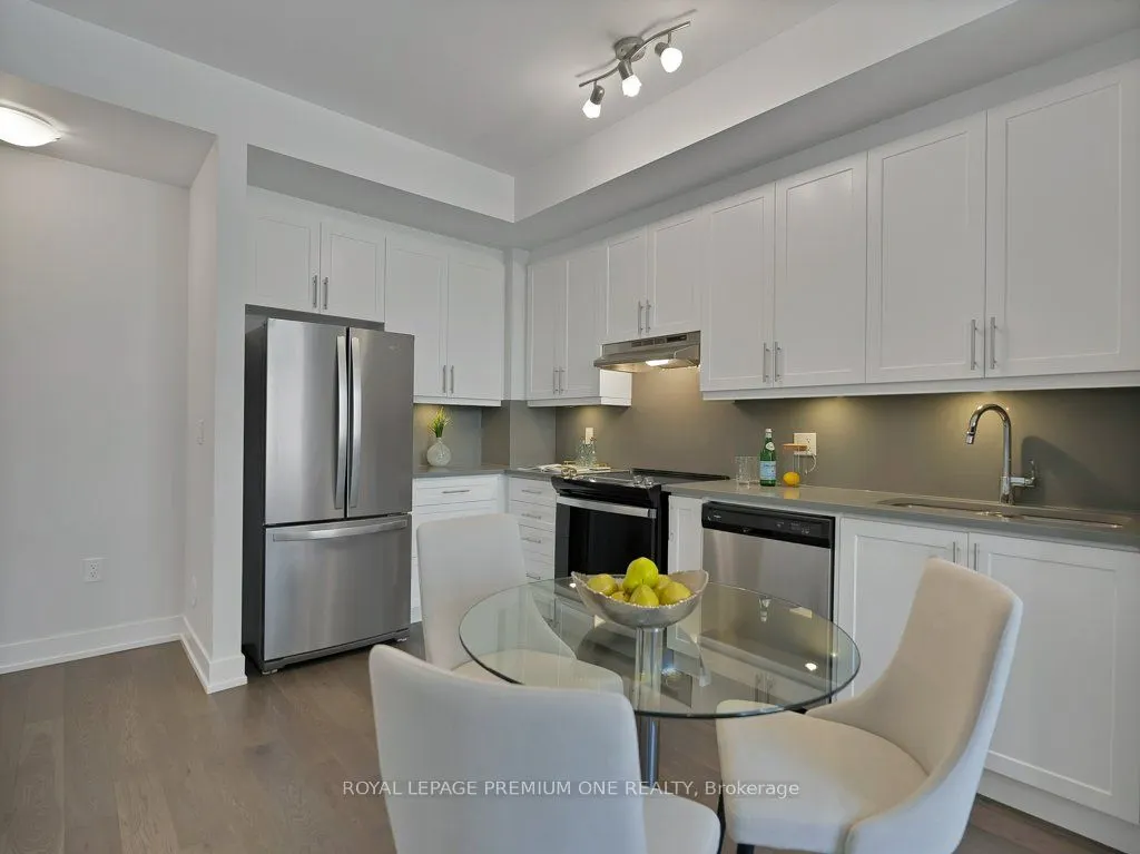 9560 Islington Avenue, #125