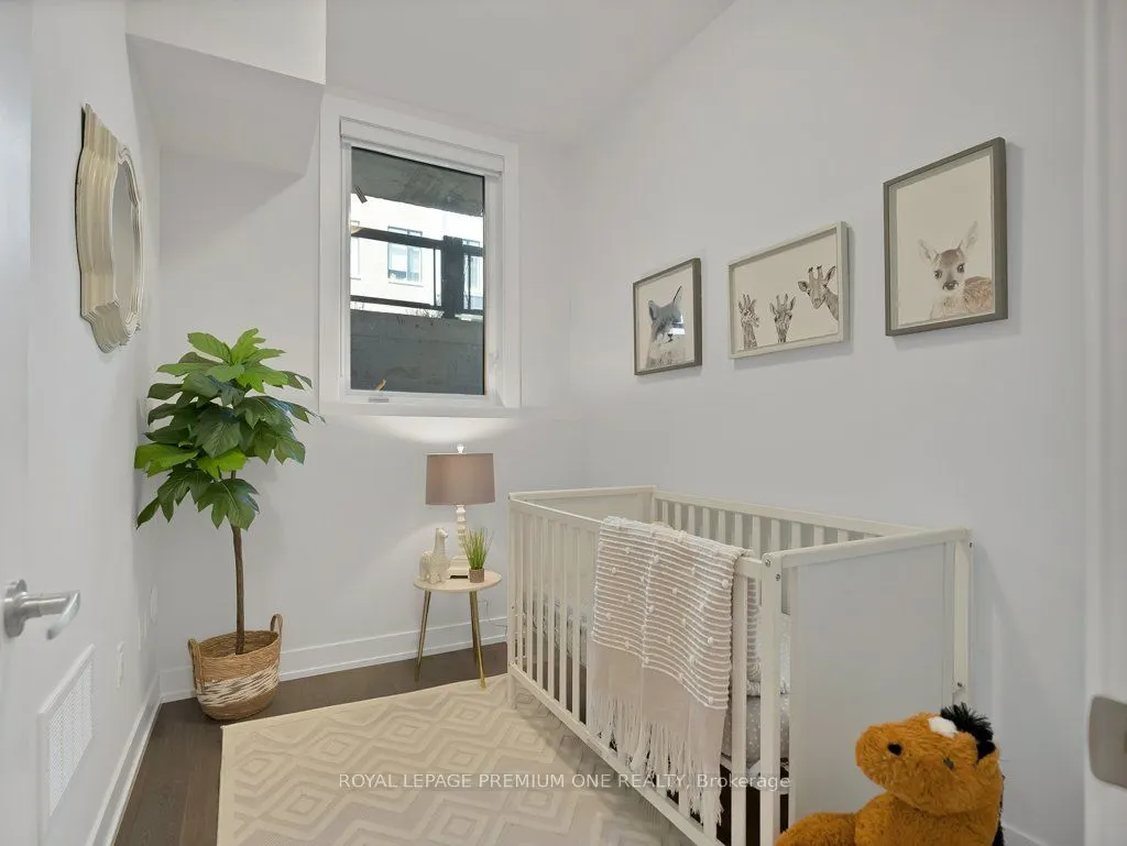 9560 Islington Avenue, #125