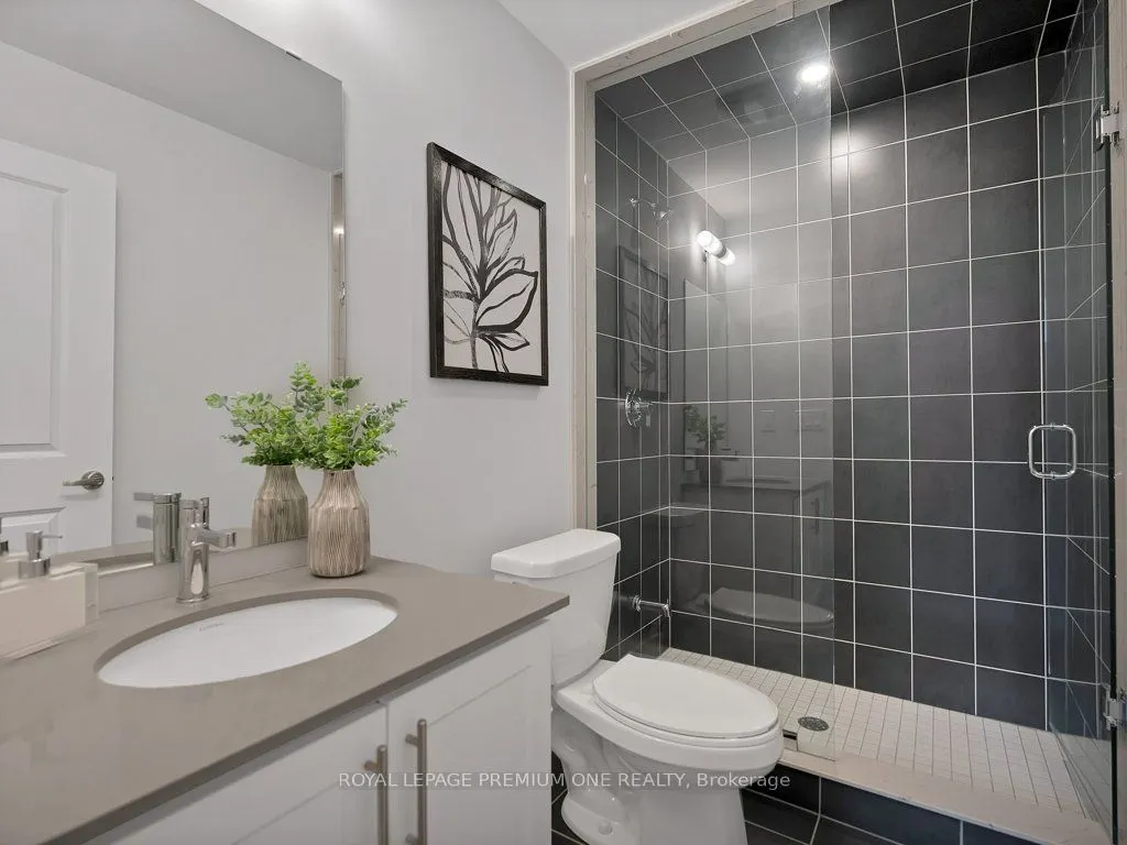 9560 Islington Avenue, #125