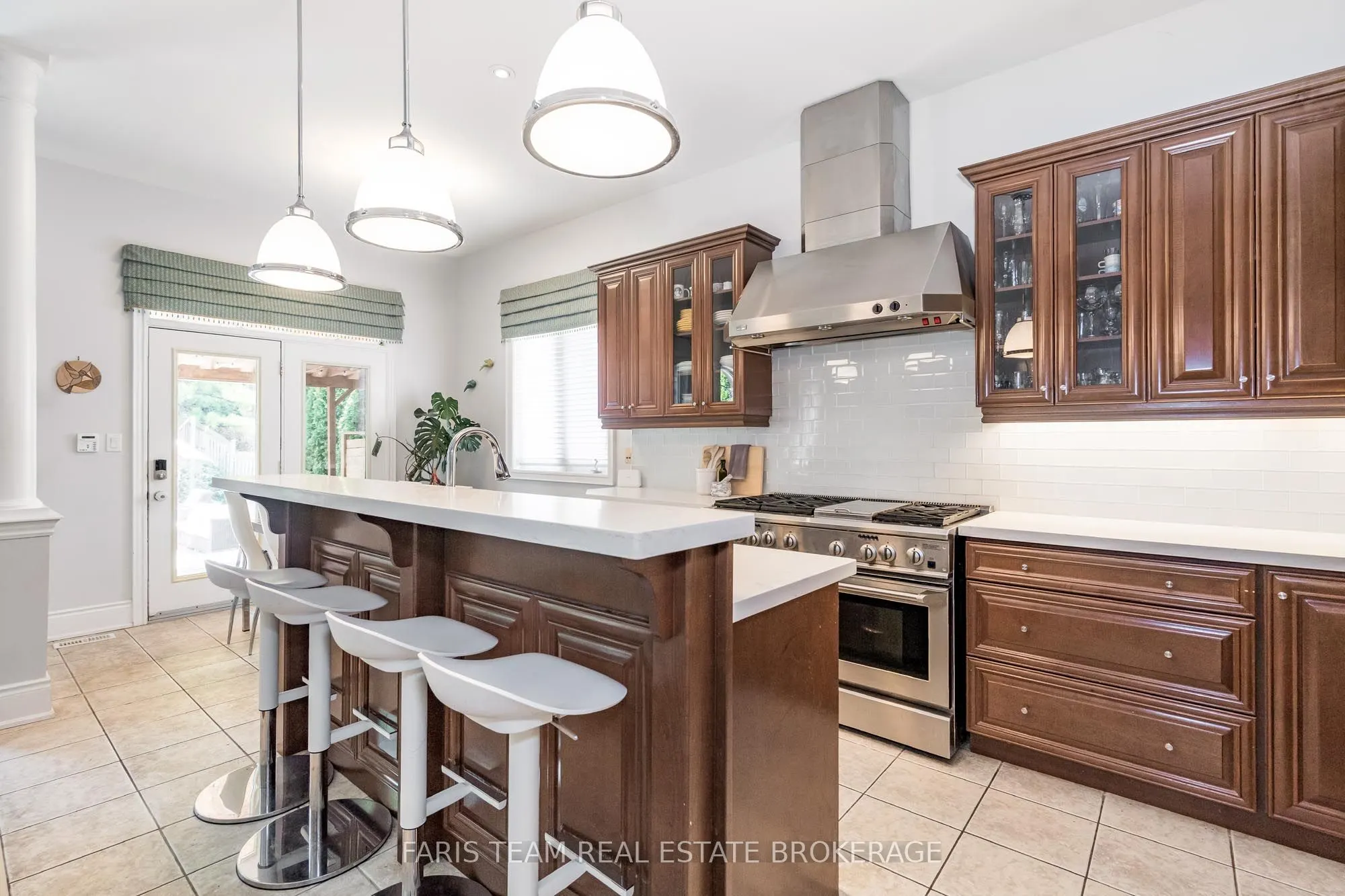 1023 Nellie Little Crescent