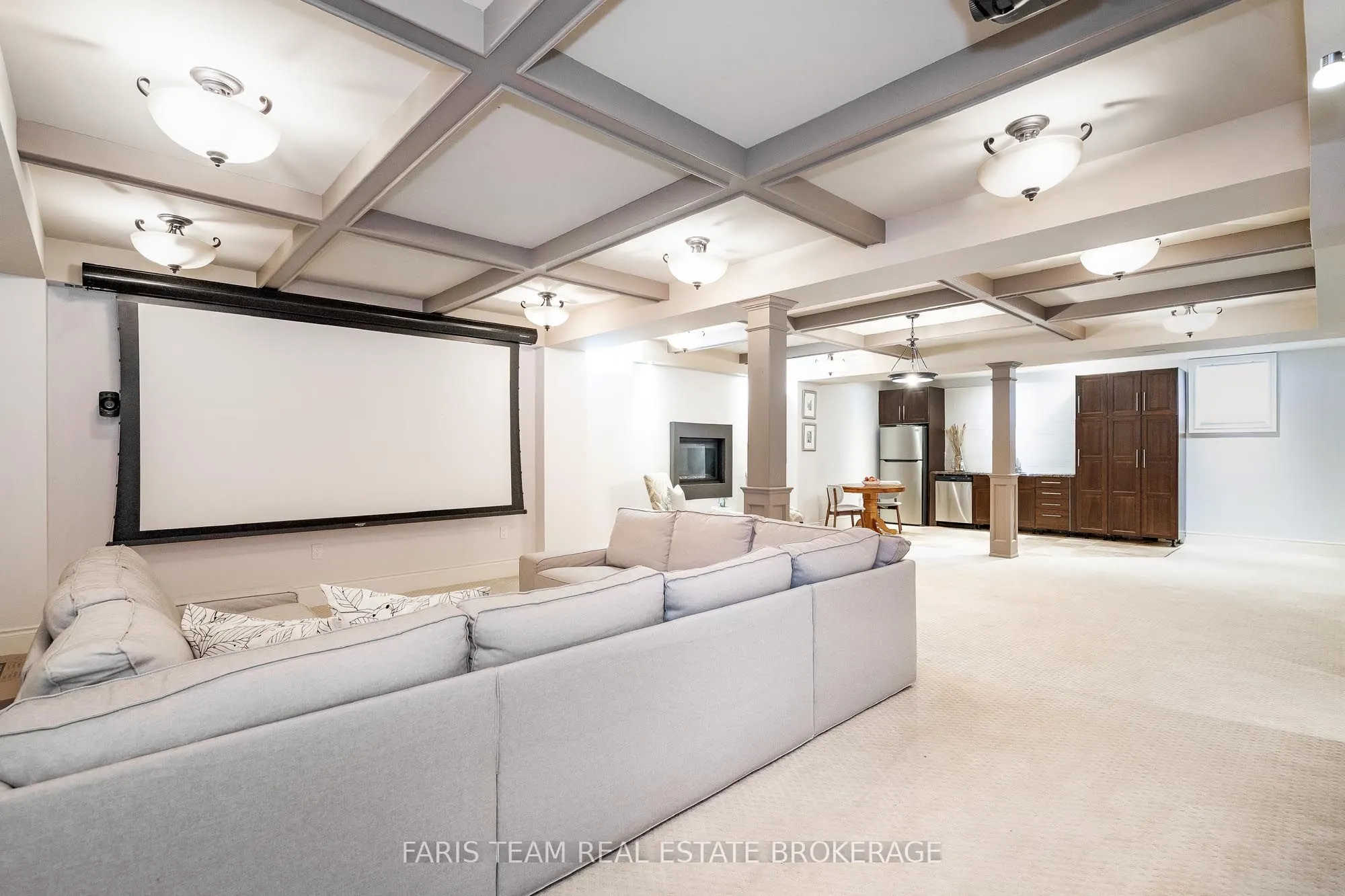 1023 Nellie Little Crescent