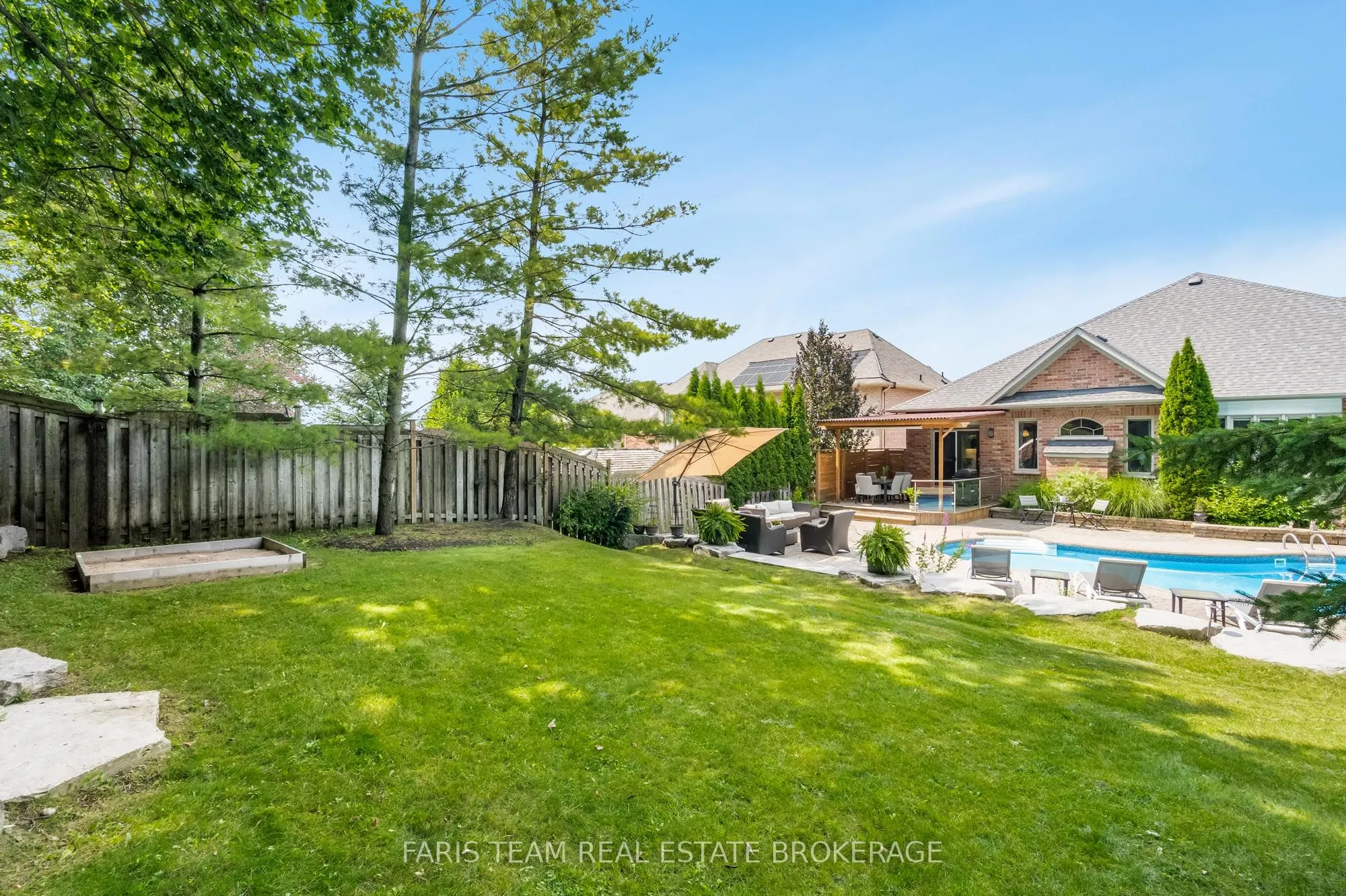 1023 Nellie Little Crescent