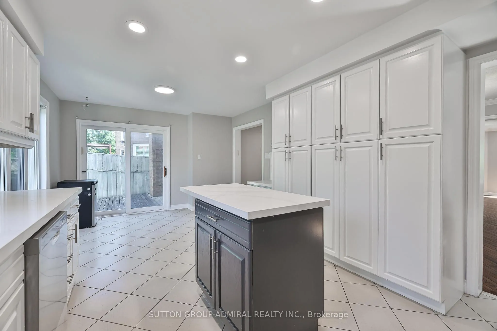 27 Green Acres Road