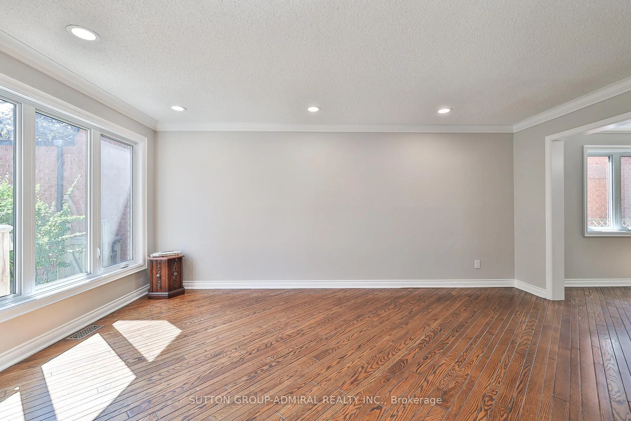 27 Green Acres Road