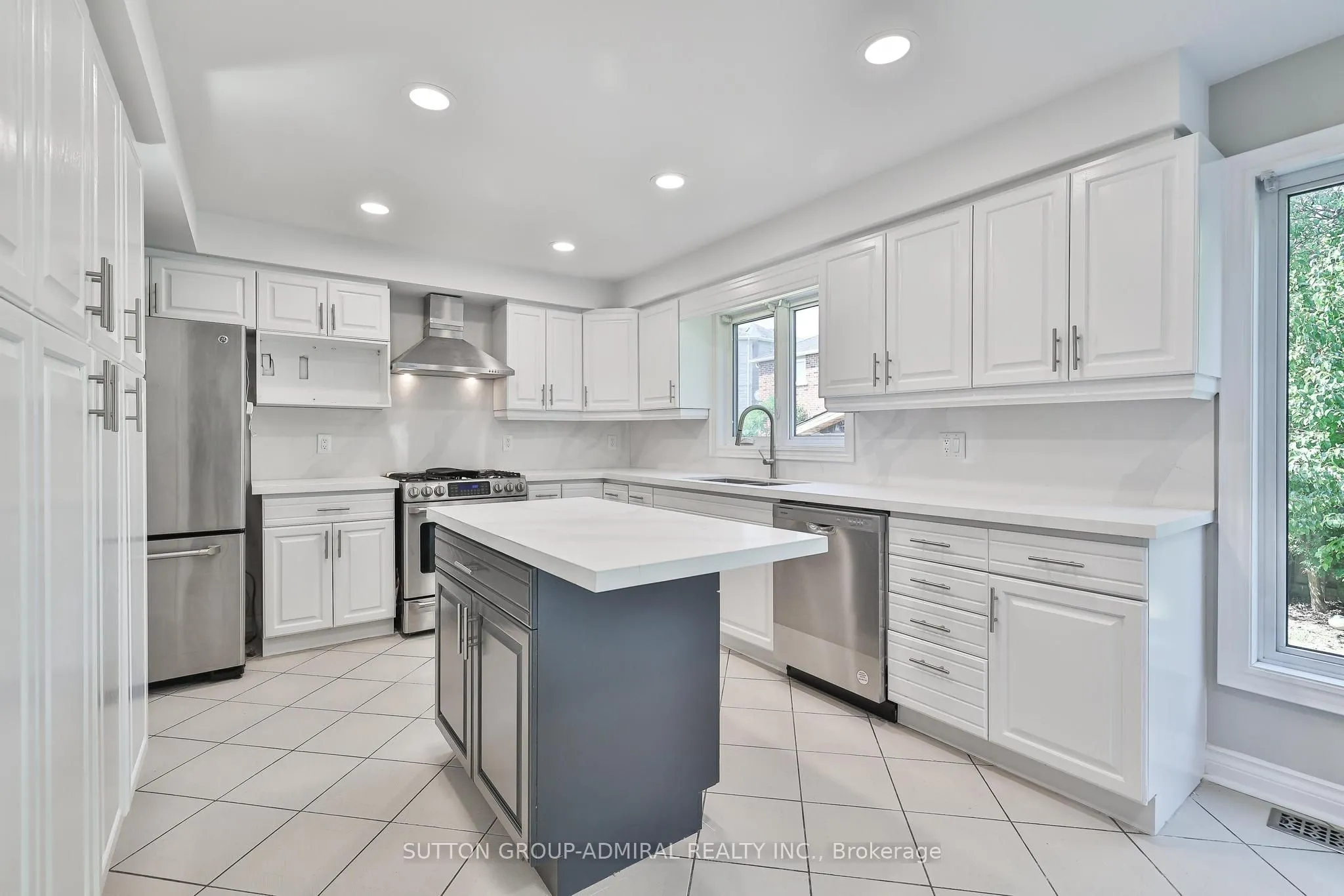 27 Green Acres Road