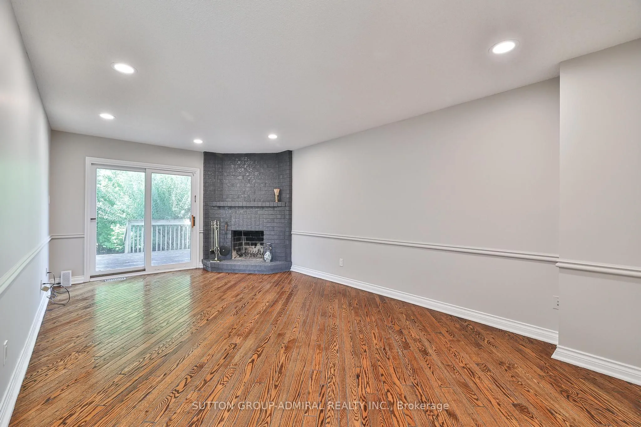 27 Green Acres Road