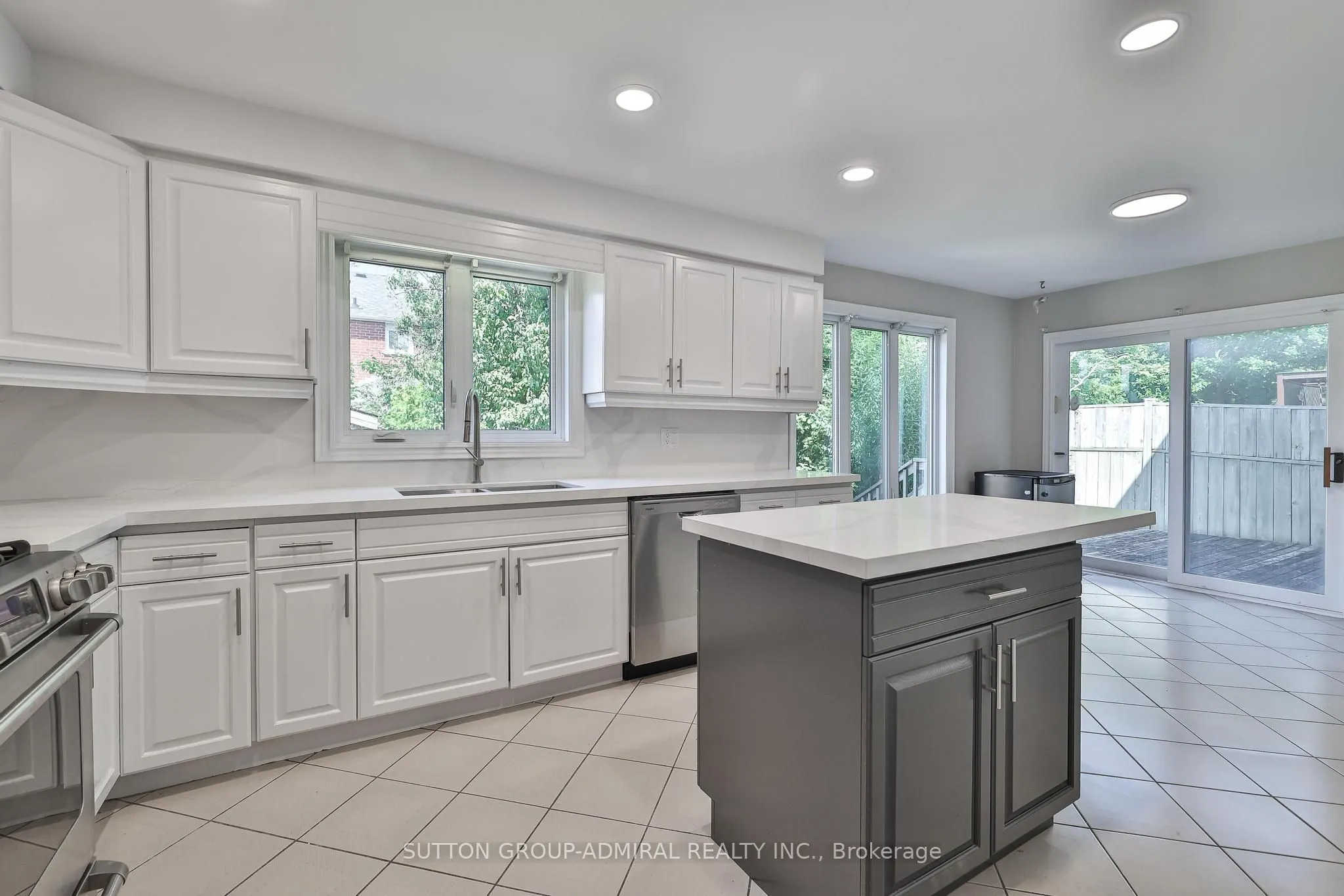 27 Green Acres Road