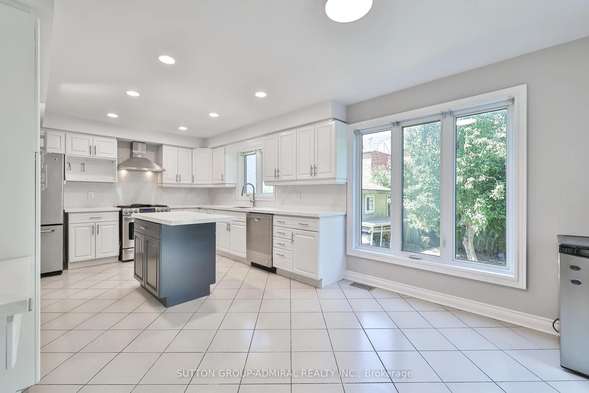 27 Green Acres Road