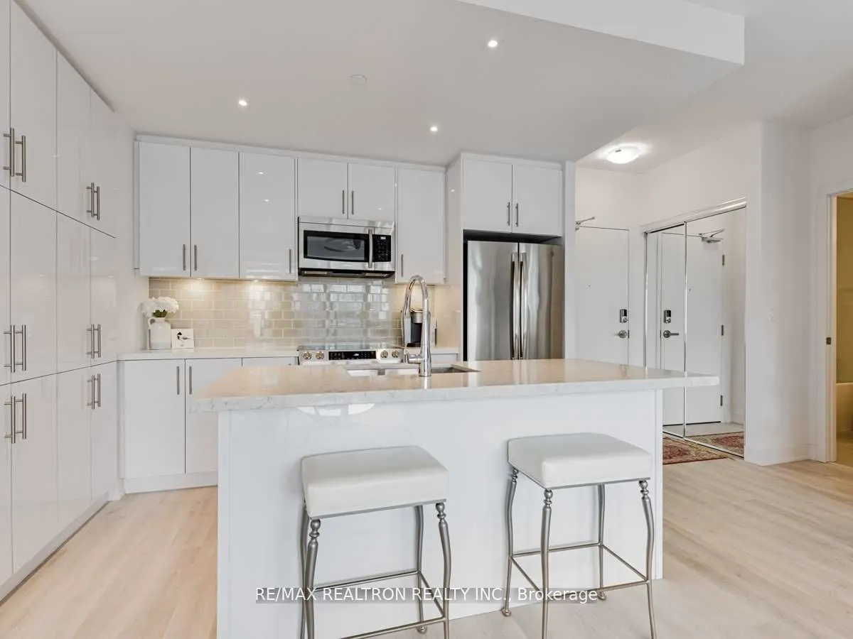 375 Sea Ray Avenue, #322