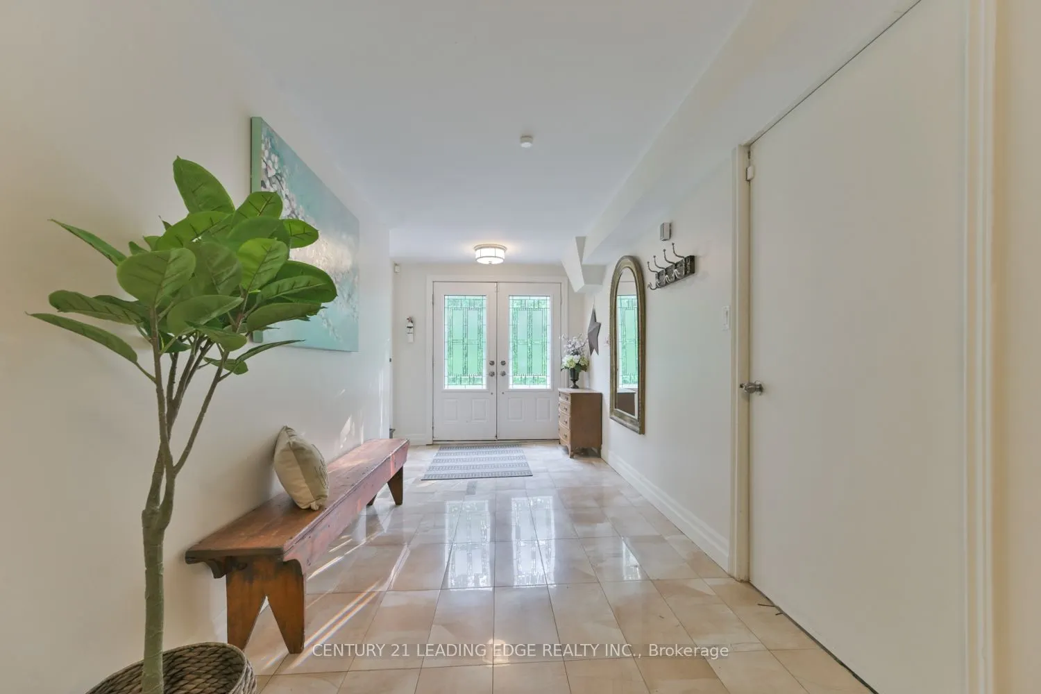 5845 Aurora Road