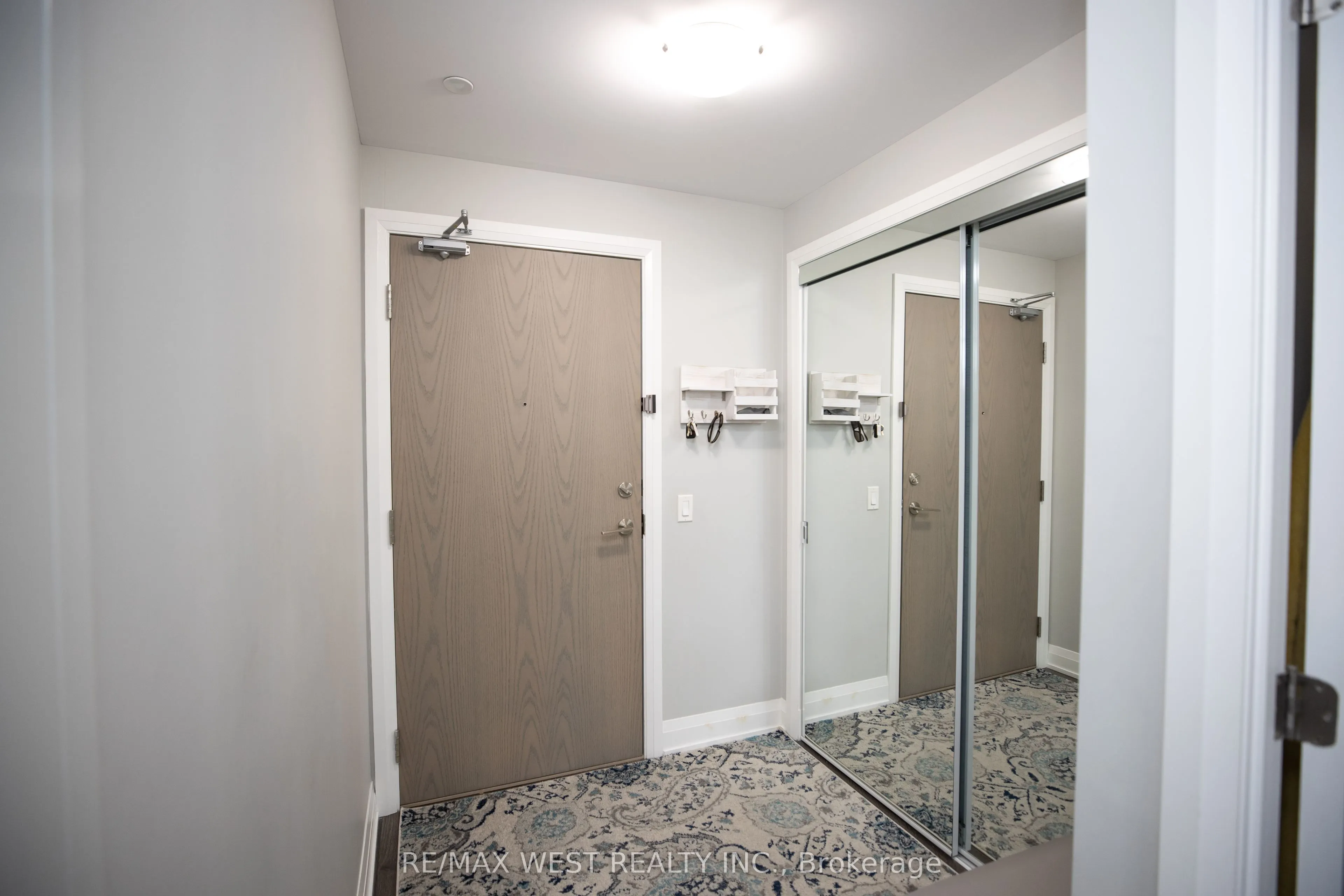 4800 Hwy 7 Road, #222