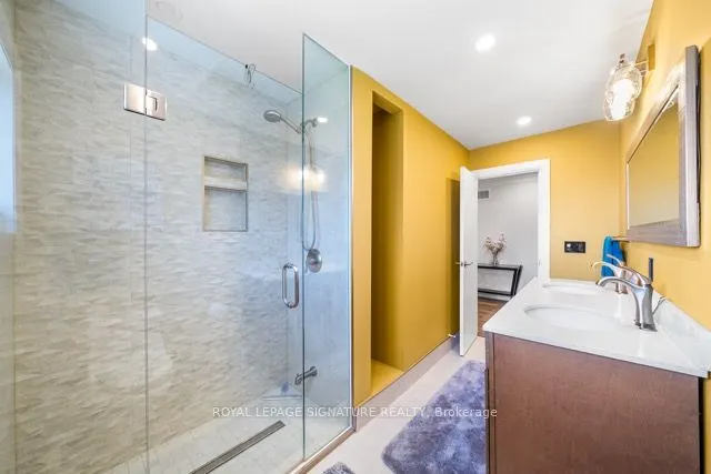 3 Wildrose Crescent