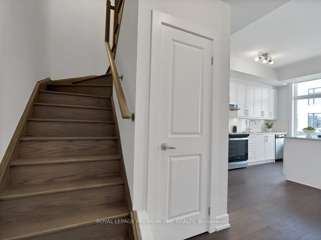 9560 Islington Avenue, #225