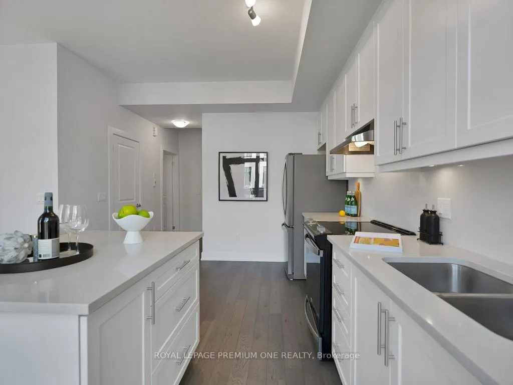 9560 Islington Avenue, #225