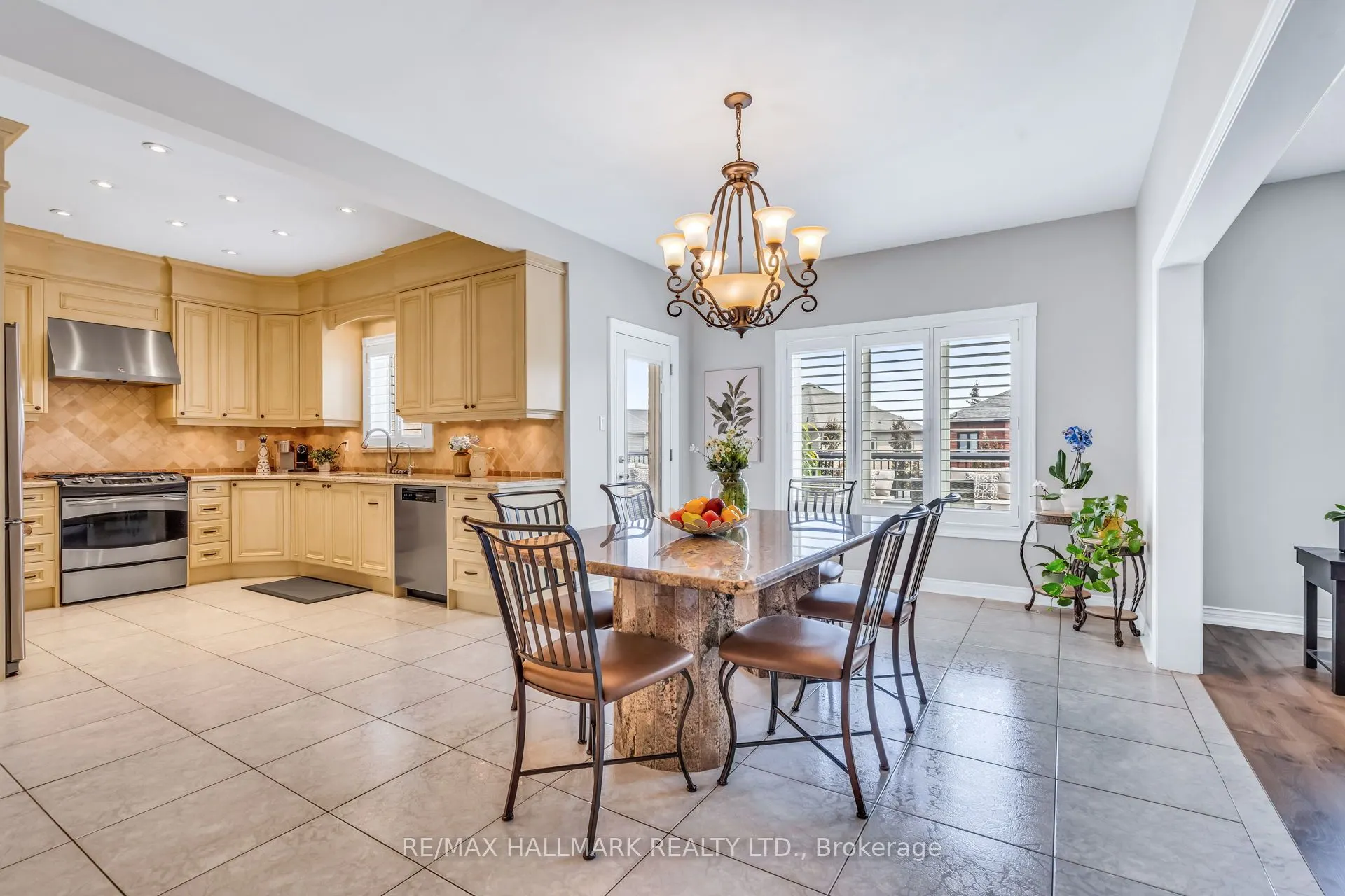 713 Vaughan Mills Road