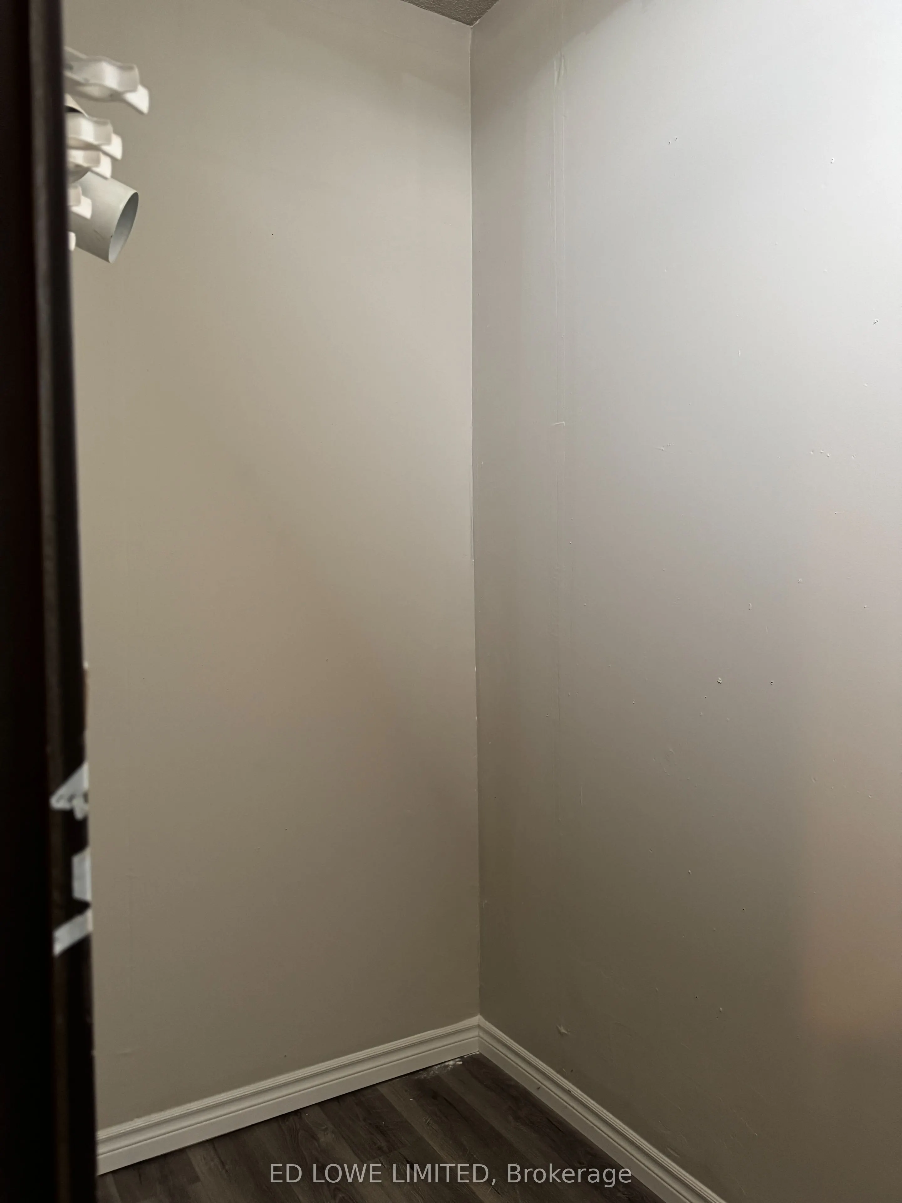 300 Holland Street W, #5