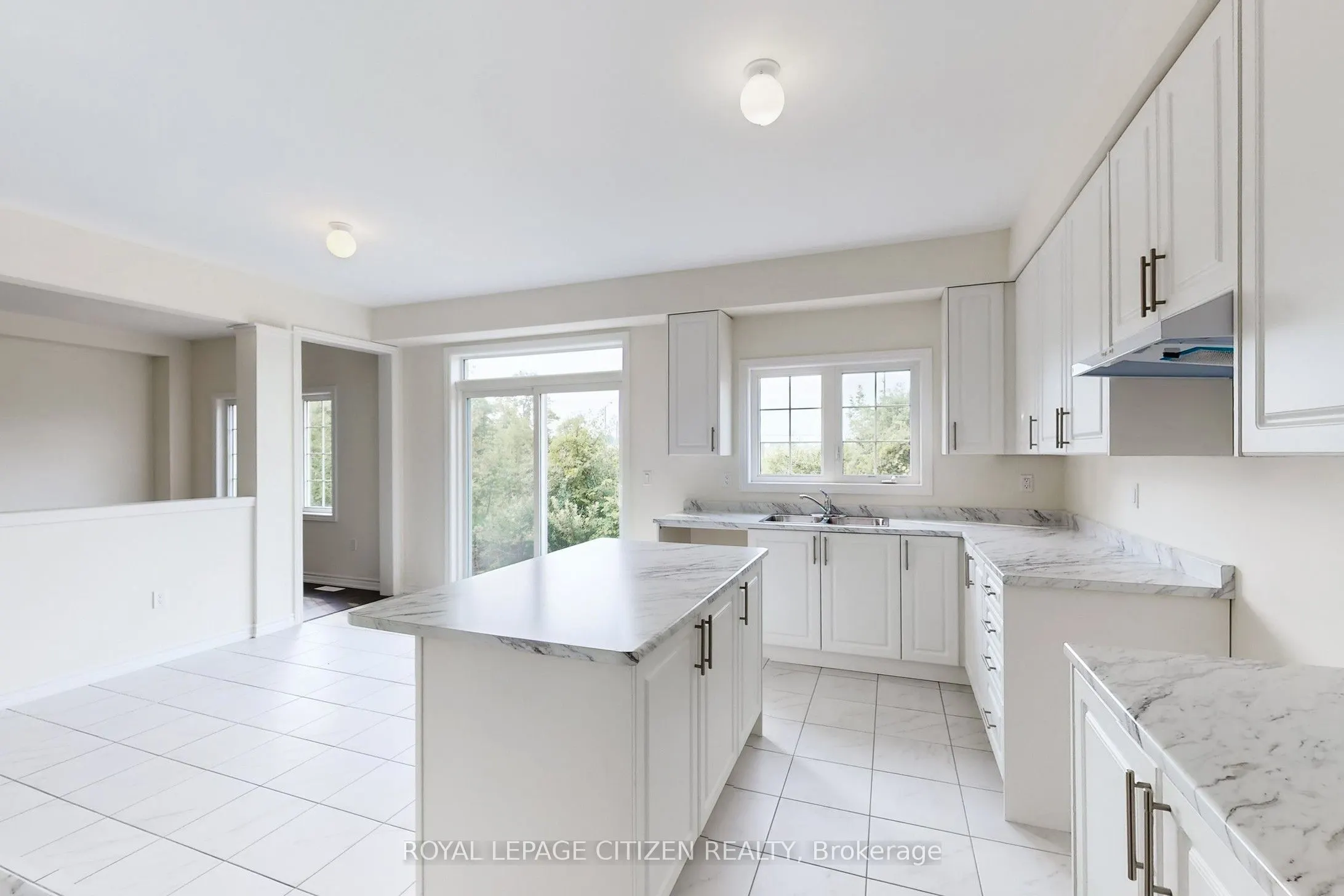 123 Cliff Thompson Crescent