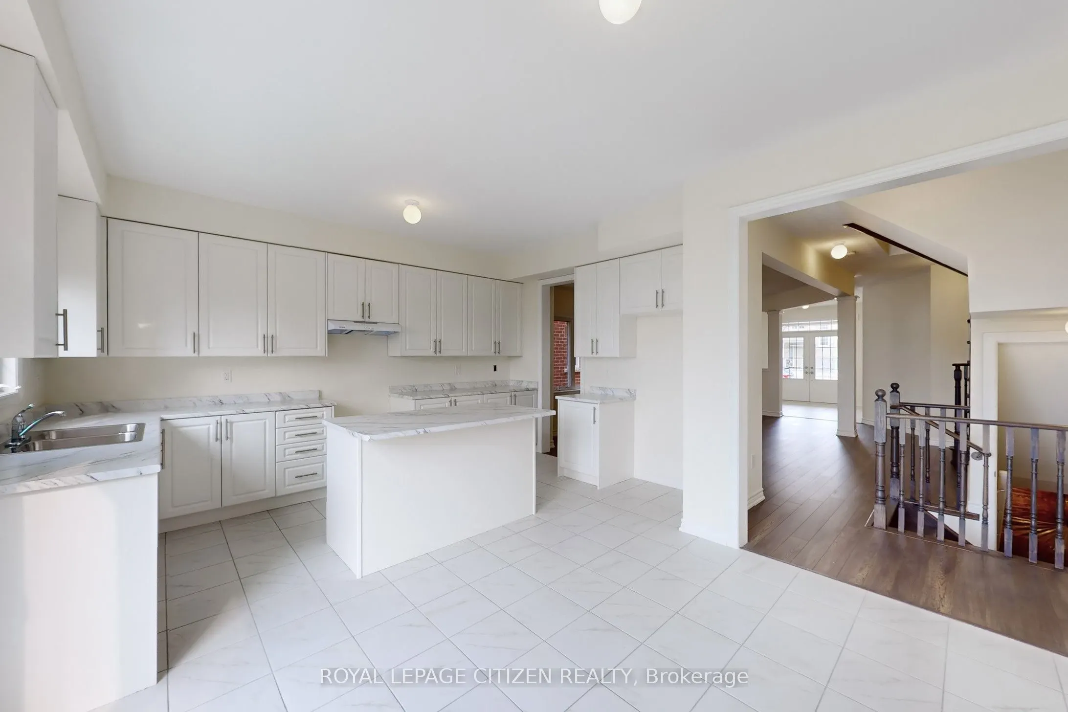 123 Cliff Thompson Crescent