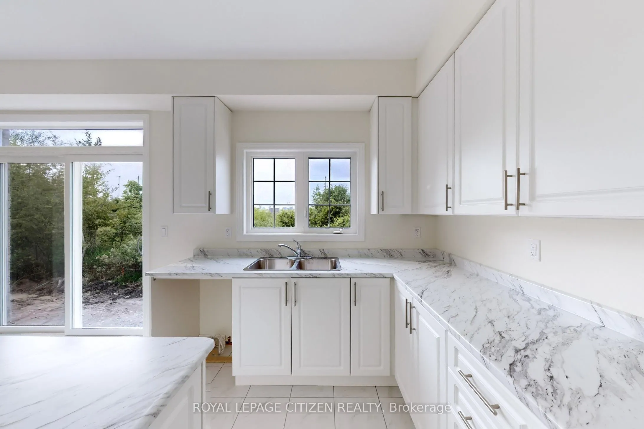123 Cliff Thompson Crescent