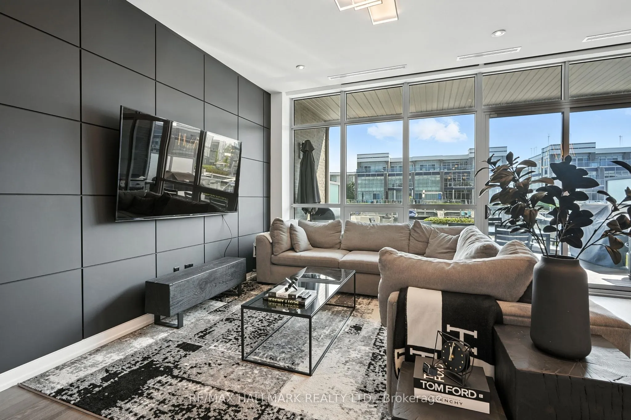 3658 Ferretti Court E