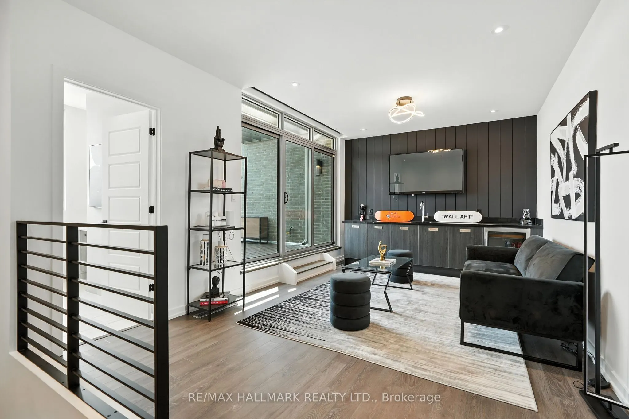 3658 Ferretti Court E