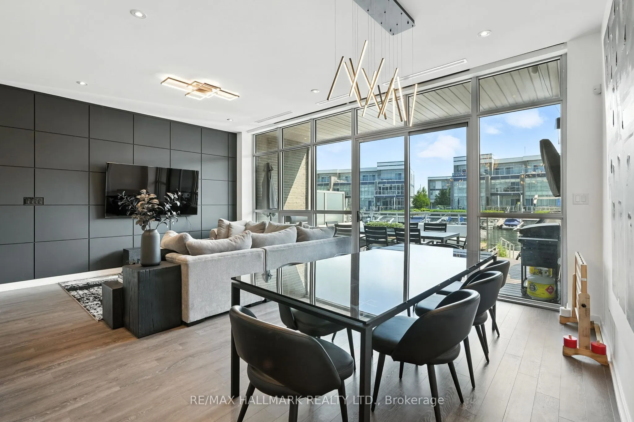 3658 Ferretti Court E