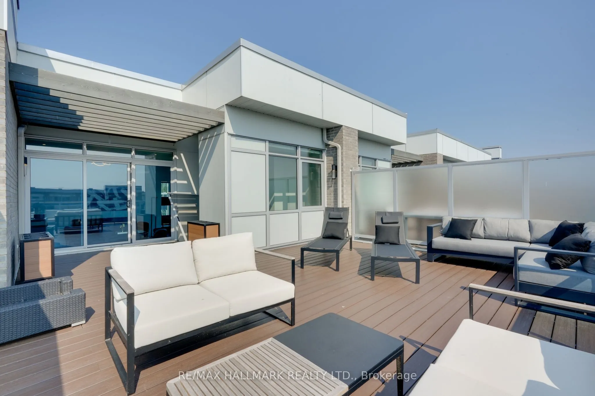 3658 Ferretti Court E