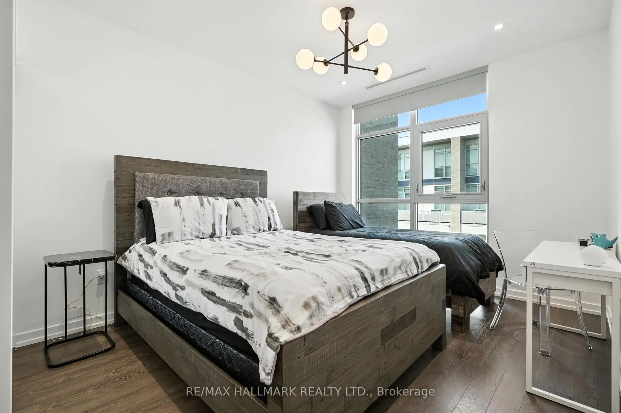 3658 Ferretti Court E