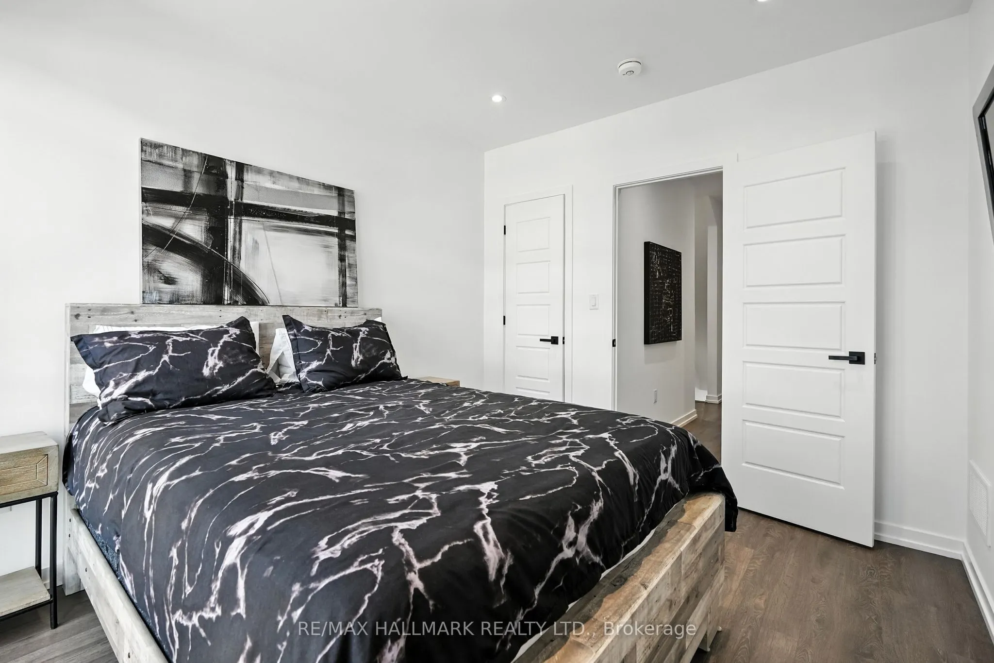 3658 Ferretti Court E