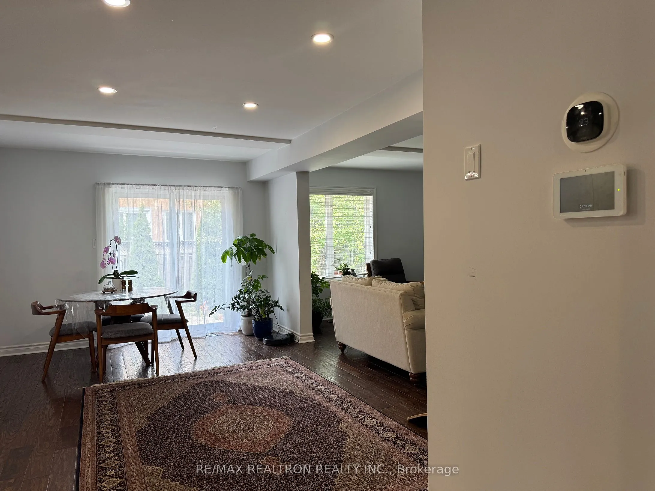 24 Monte Cristi Street