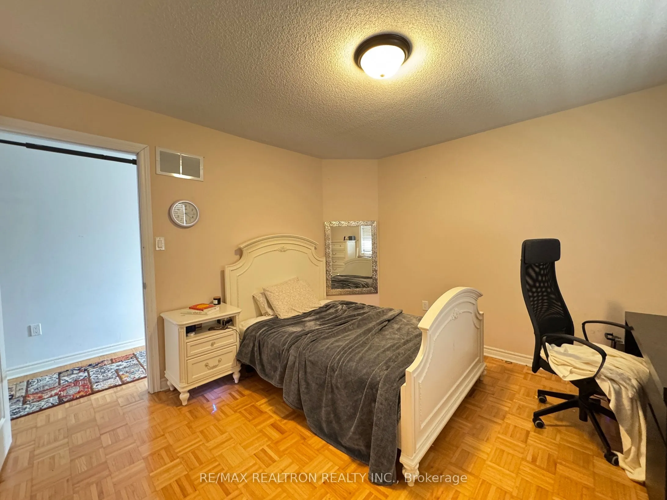 24 Monte Cristi Street