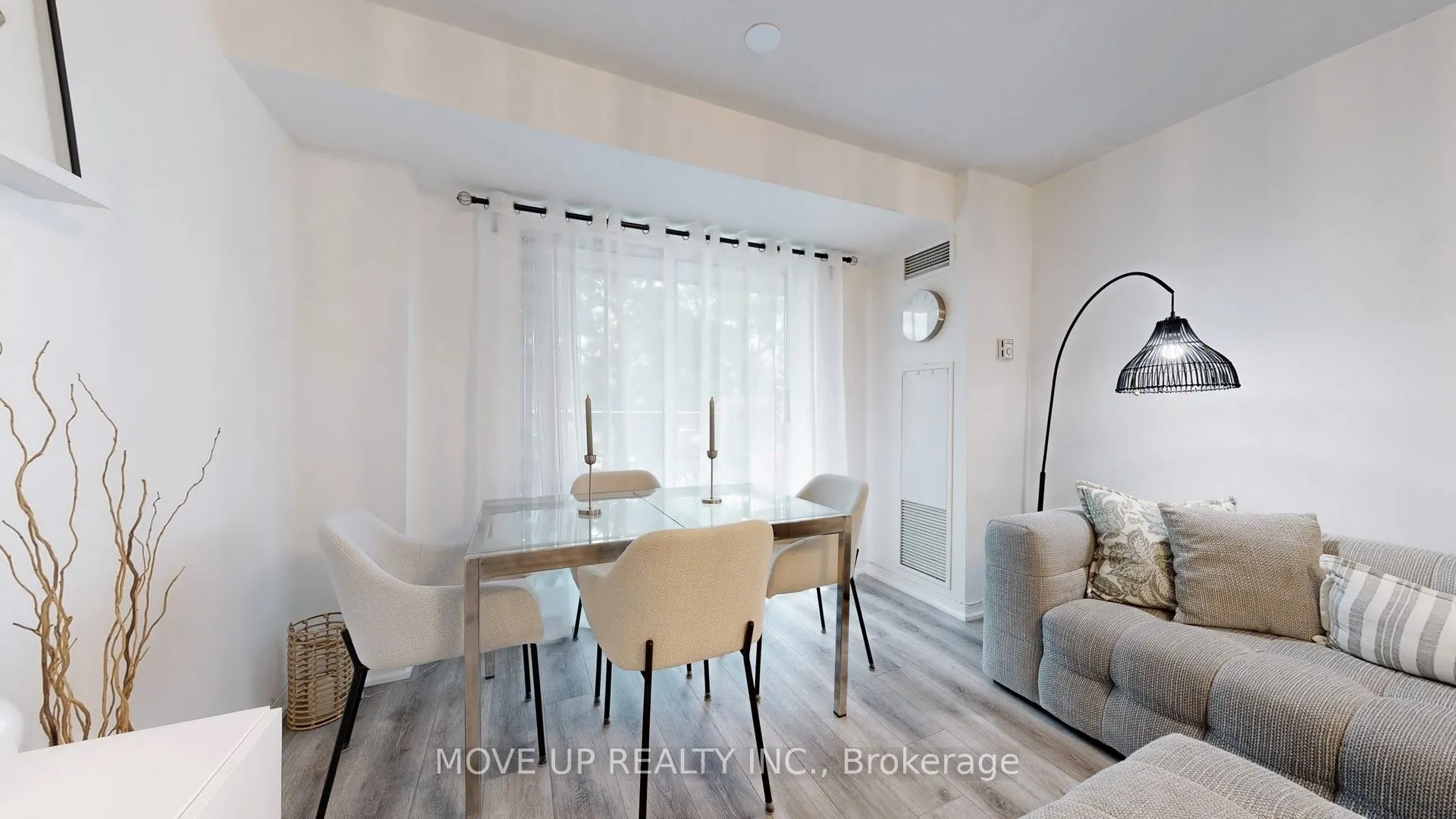 3 Ellesmere Street, #225