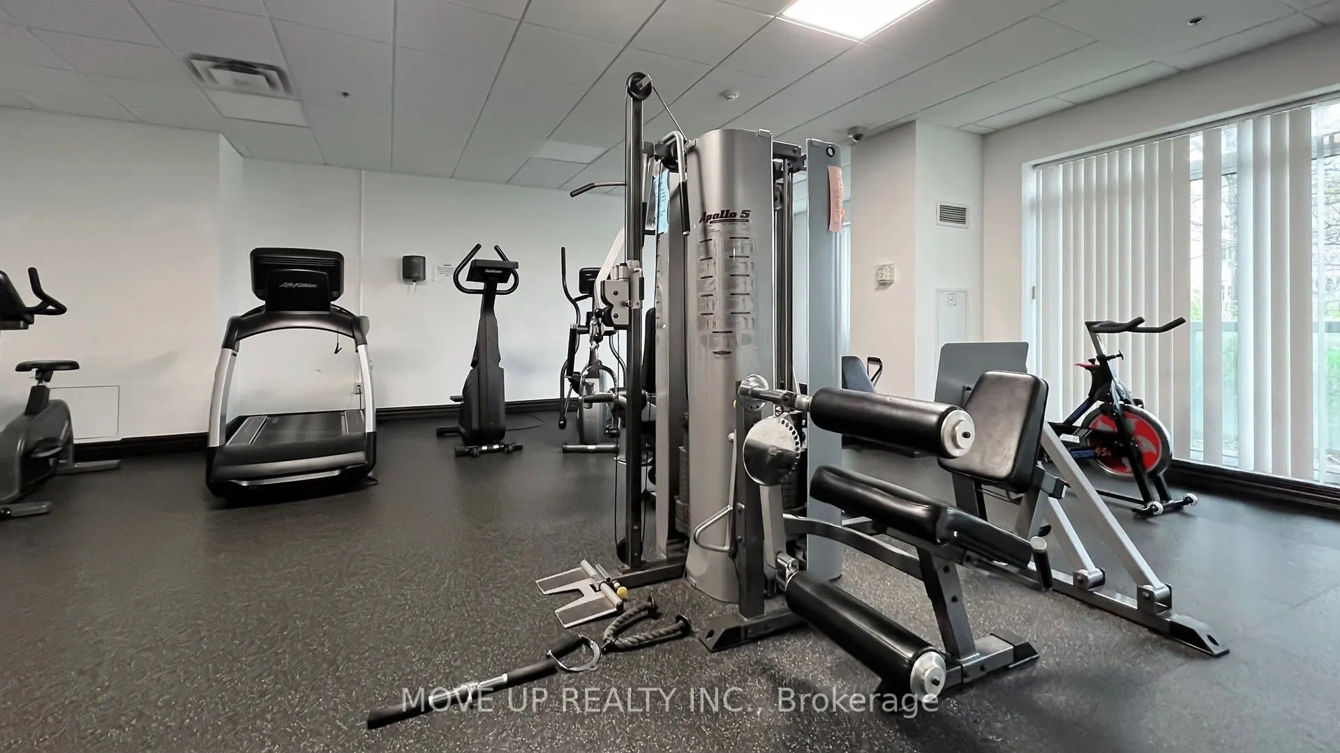 3 Ellesmere Street, #225