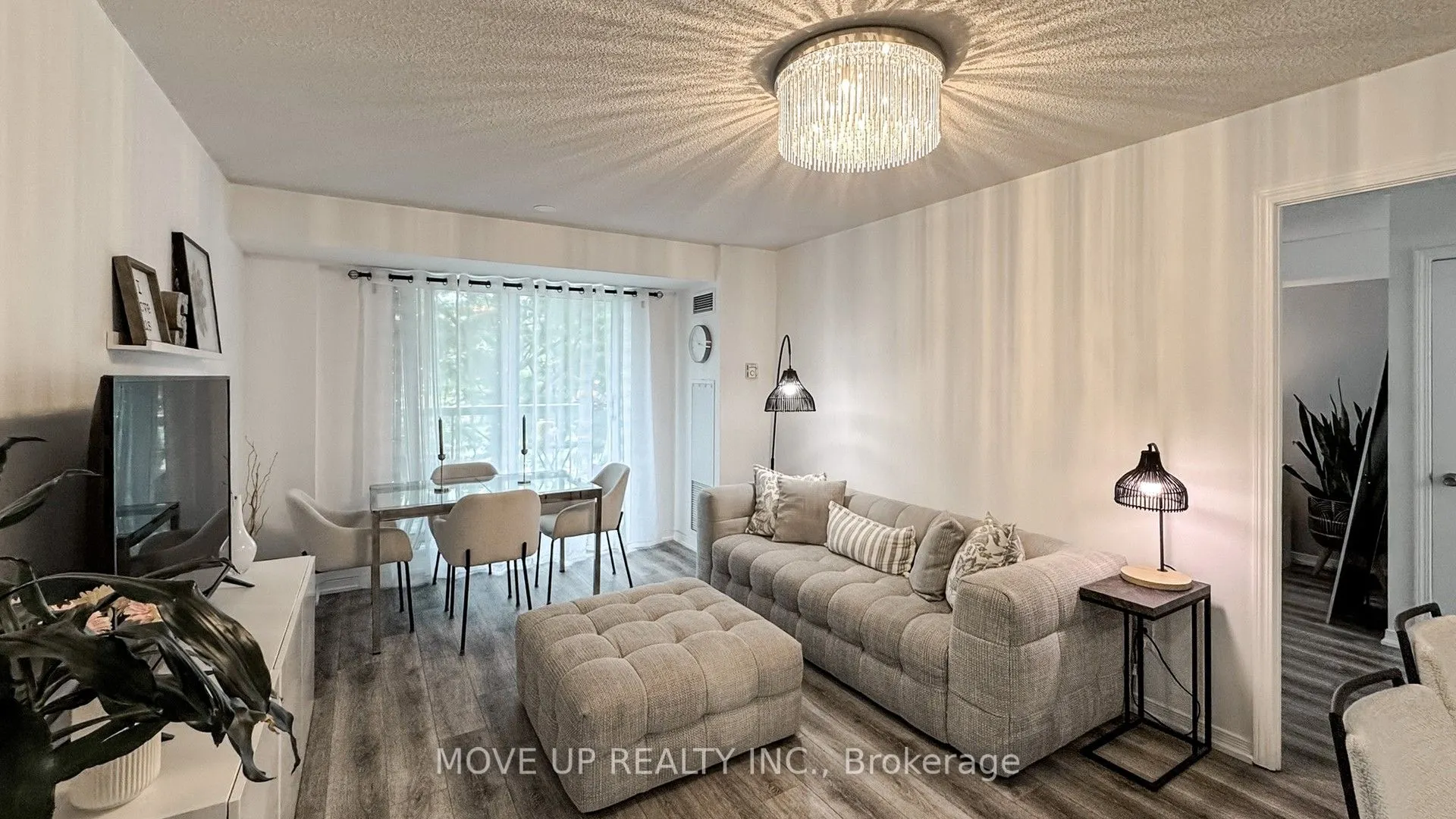 3 Ellesmere Street, #225