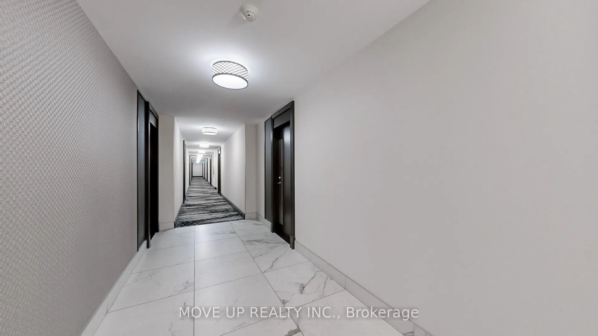 3 Ellesmere Street, #225