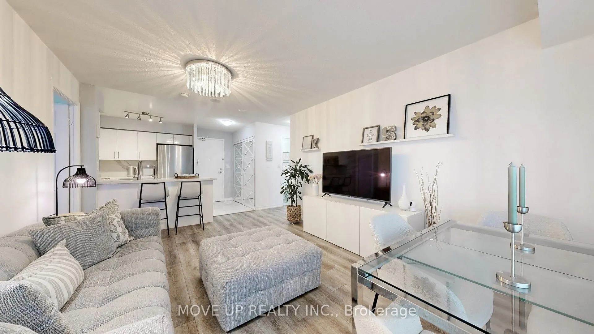 3 Ellesmere Street, #225