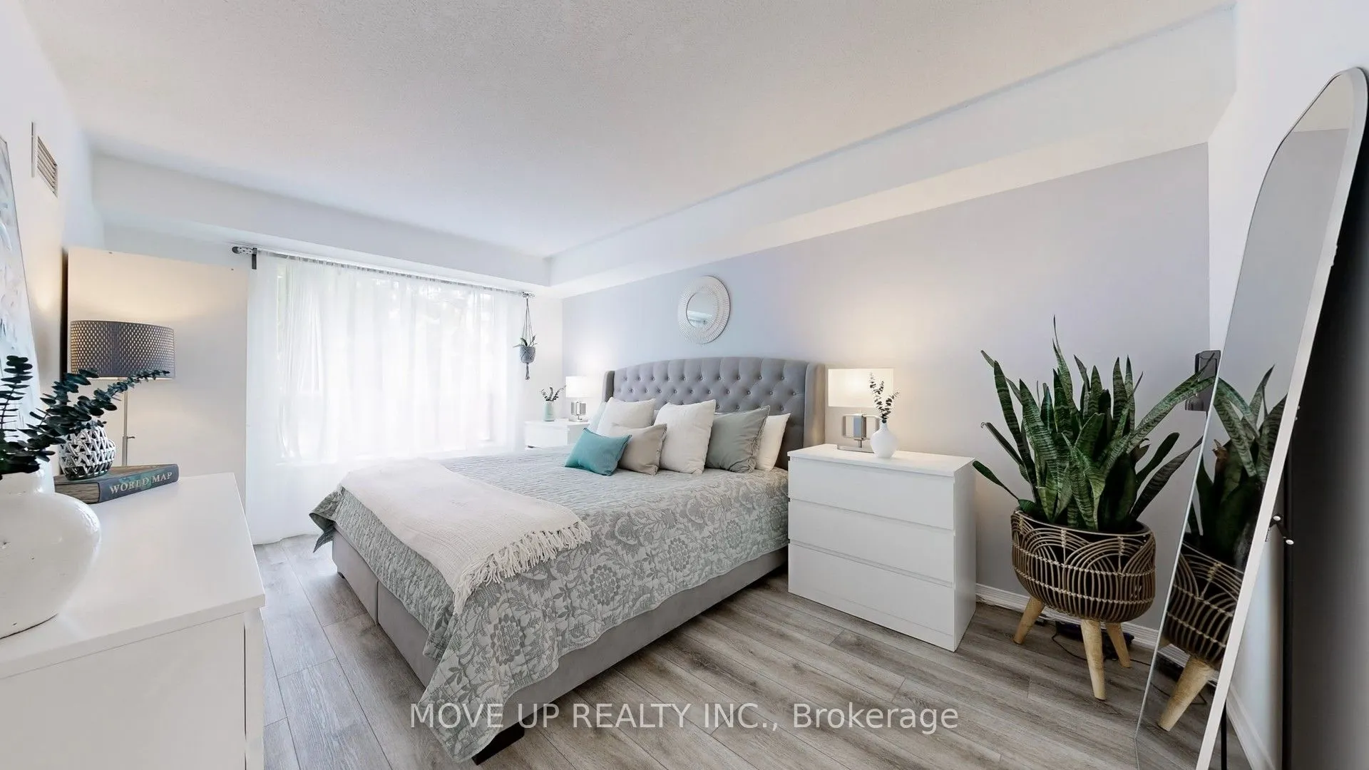 3 Ellesmere Street, #225